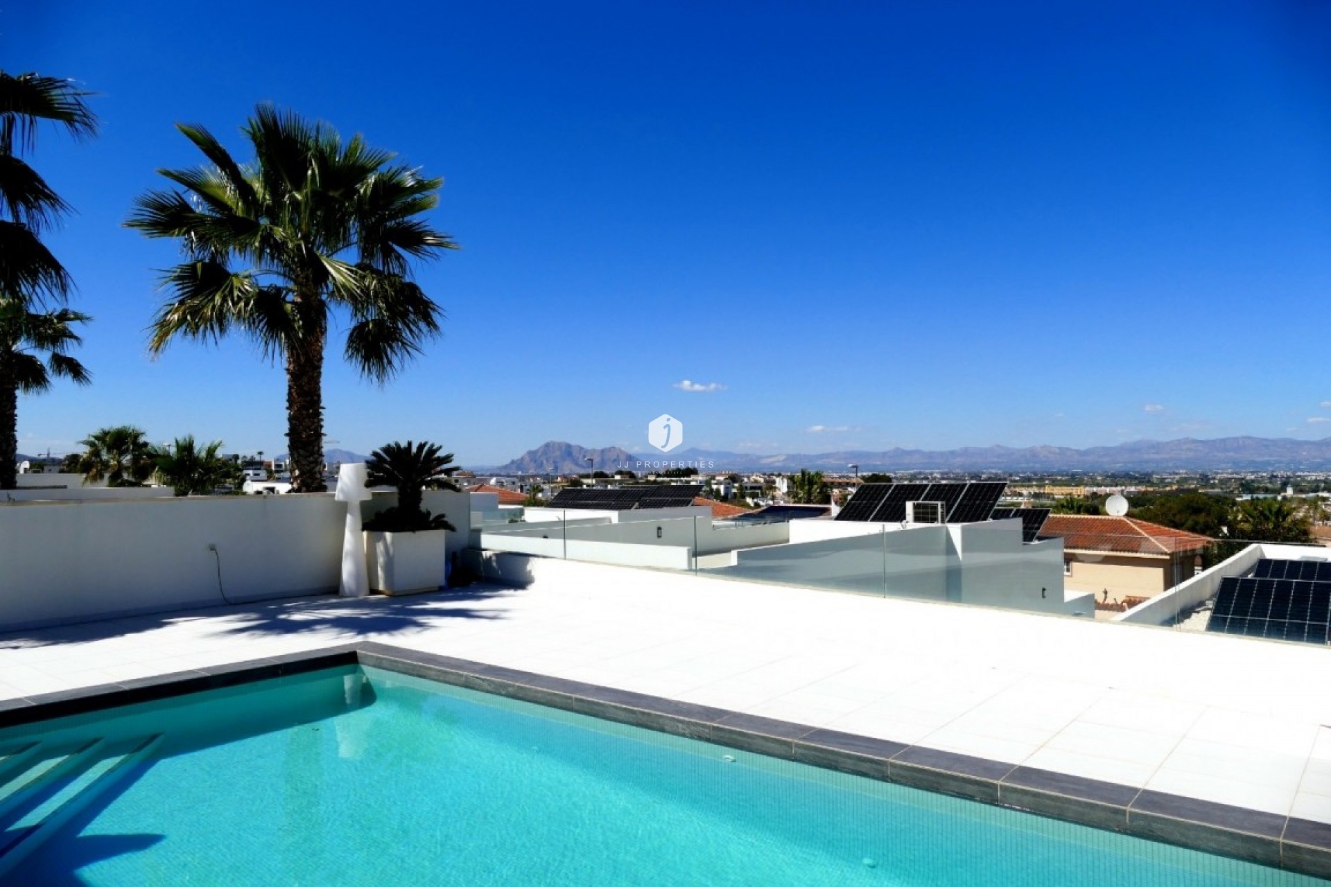 D'occasion - Villa -
Benijofar - Costa Blanca