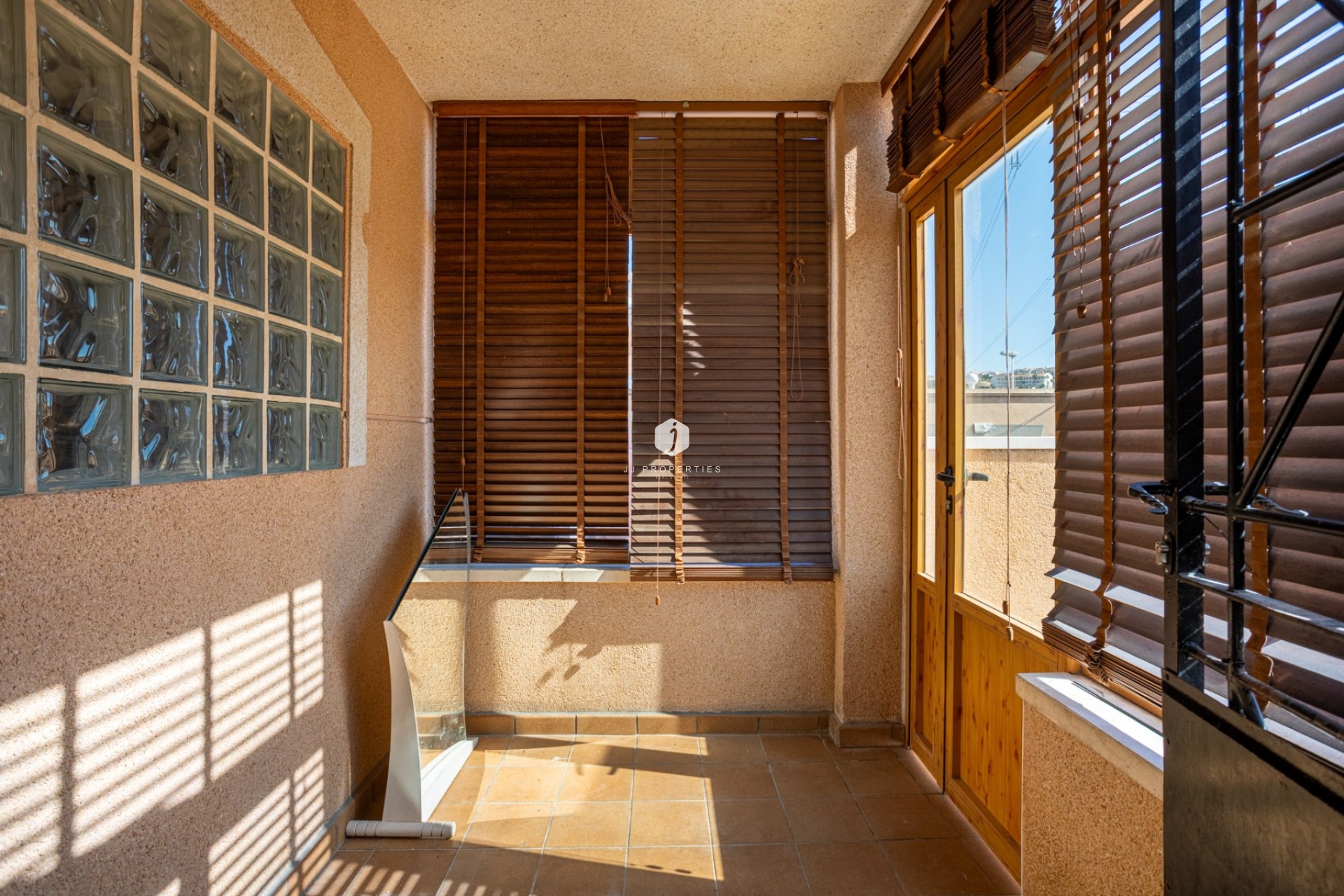 D'occasion - Villa -
Benijofar - Costa Blanca