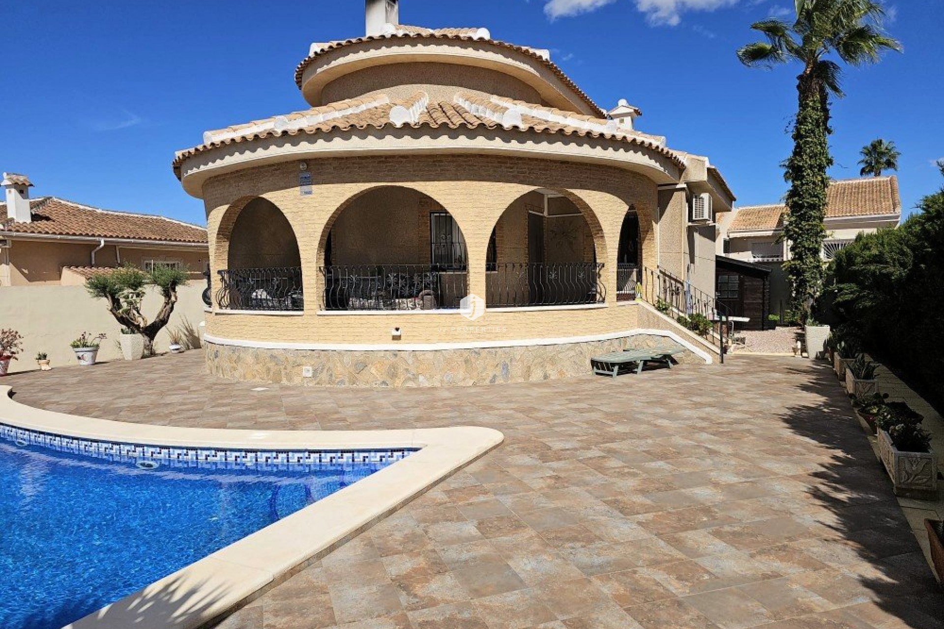 D'occasion - Villa -
Benijofar - Costa Blanca