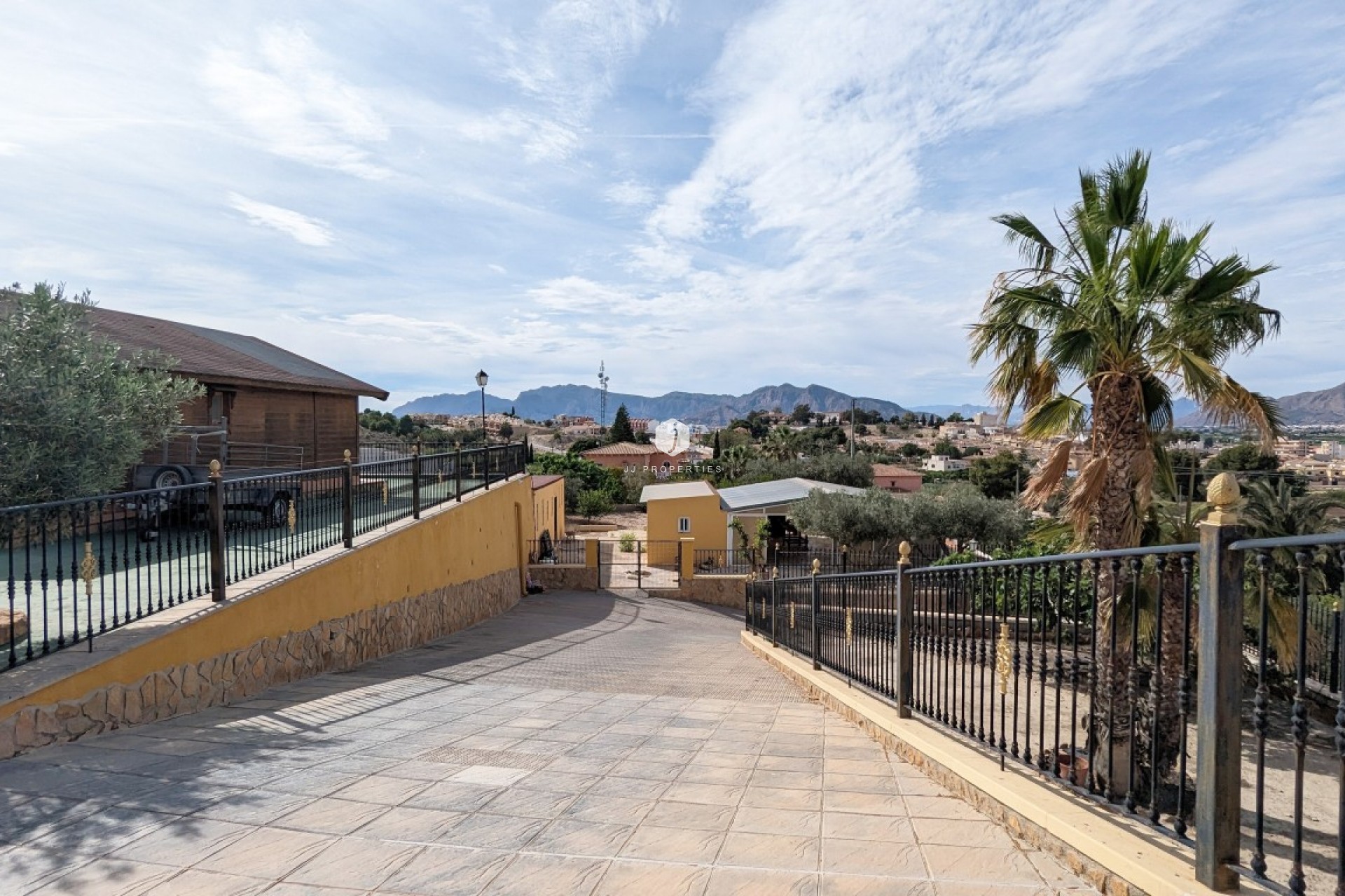 D'occasion - Villa -
Bigastro - Inland