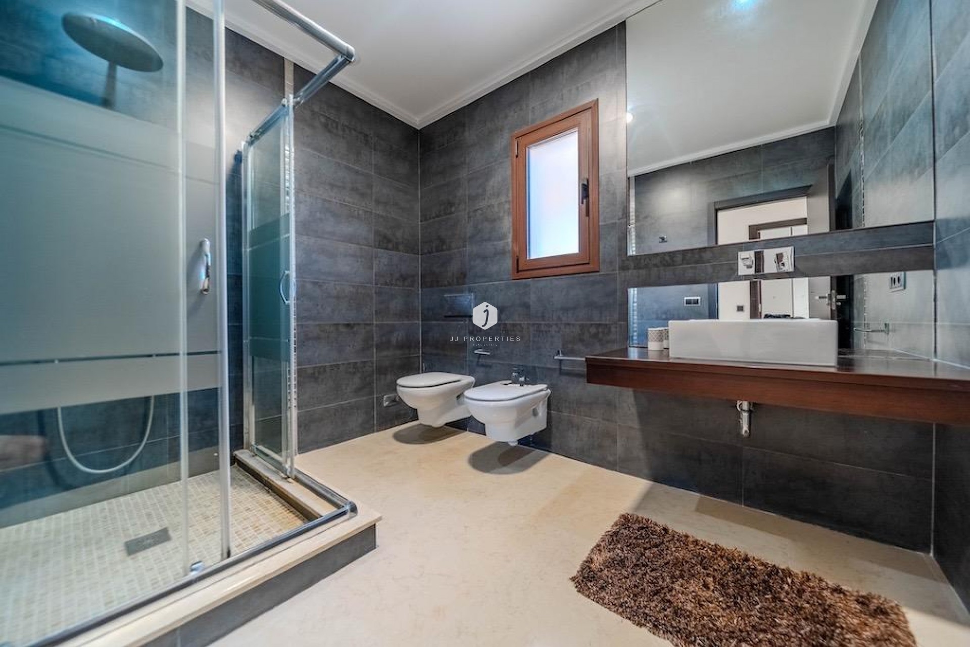 D'occasion - Villa -
Cabo Roig - Costa Blanca