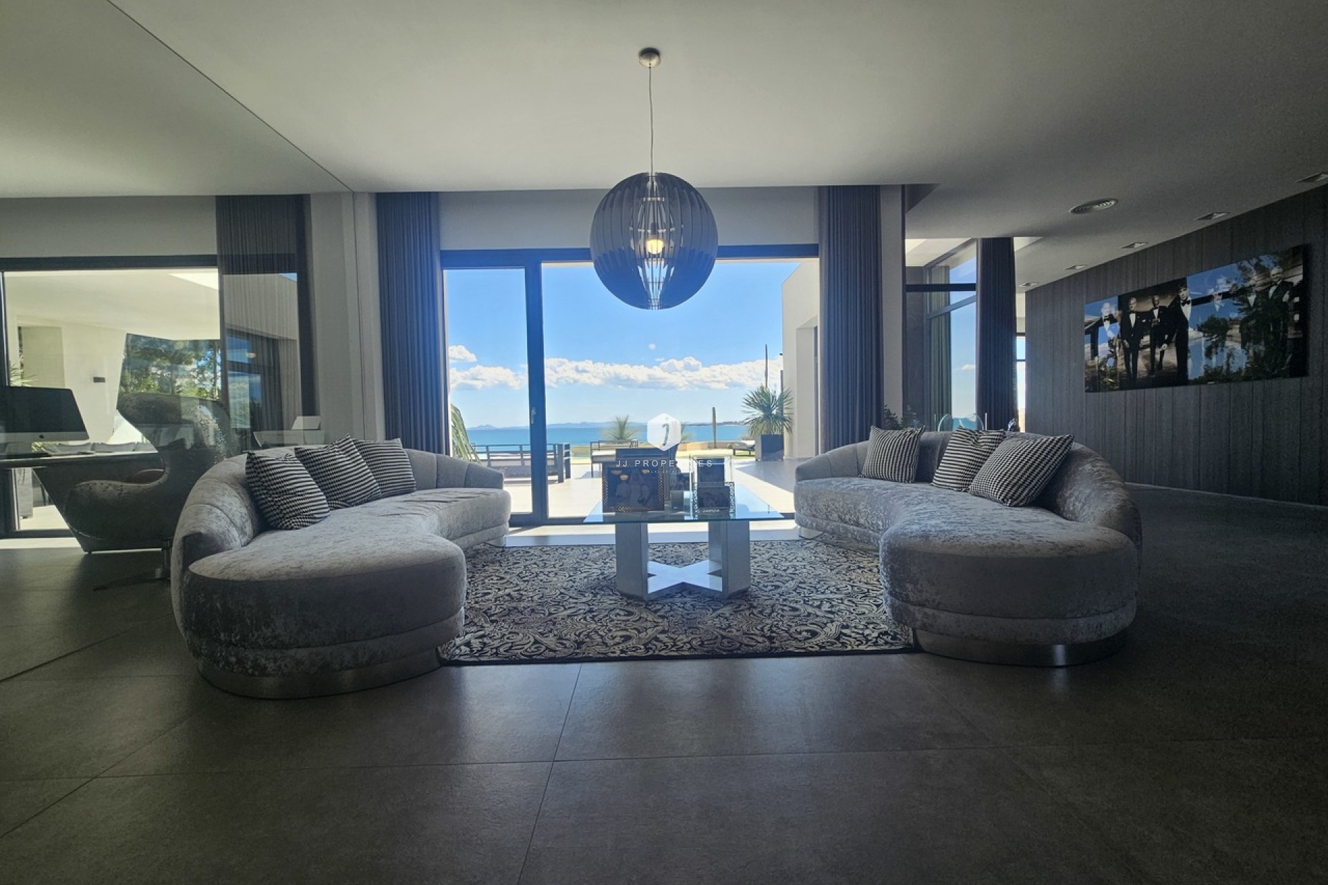 D'occasion - Villa -
Cabo Roig - Costa Blanca