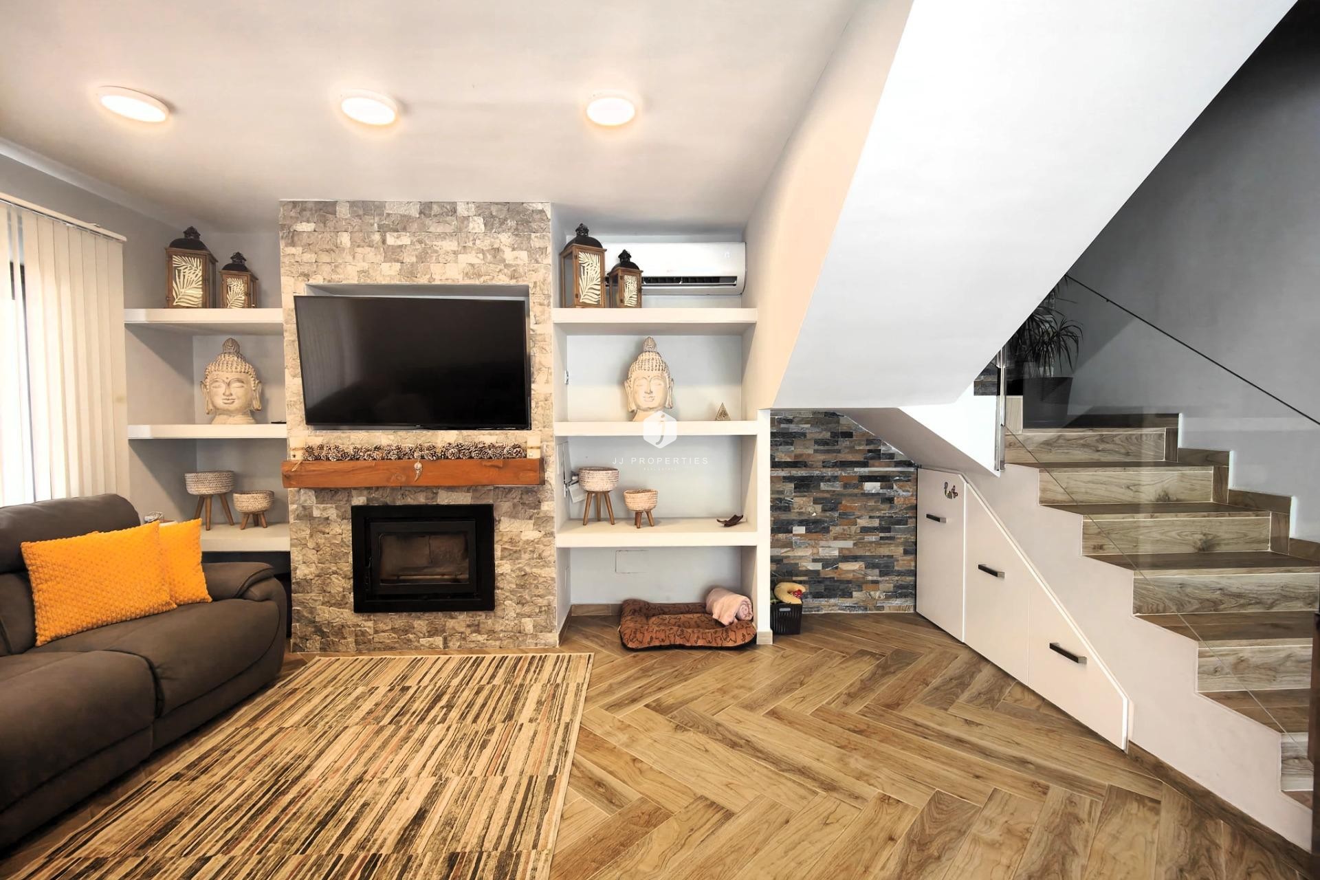 D'occasion - Villa -
Cabo Roig - Costa Blanca