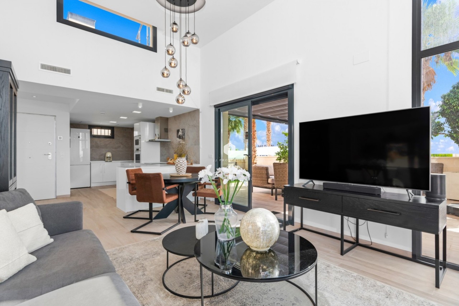 D'occasion - Villa -
Cabo Roig - Costa Blanca