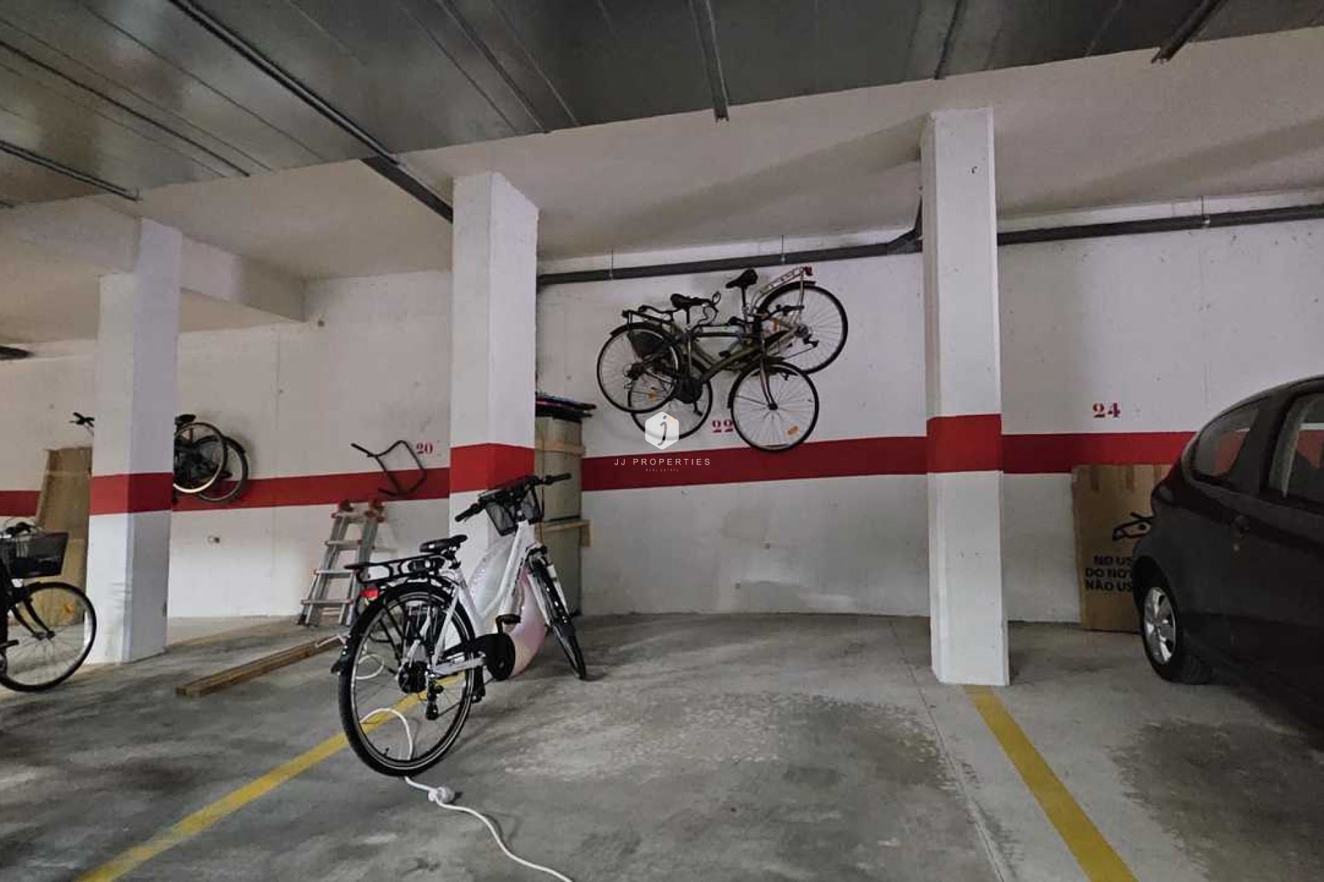 D'occasion - Villa -
Cabo Roig - Costa Blanca