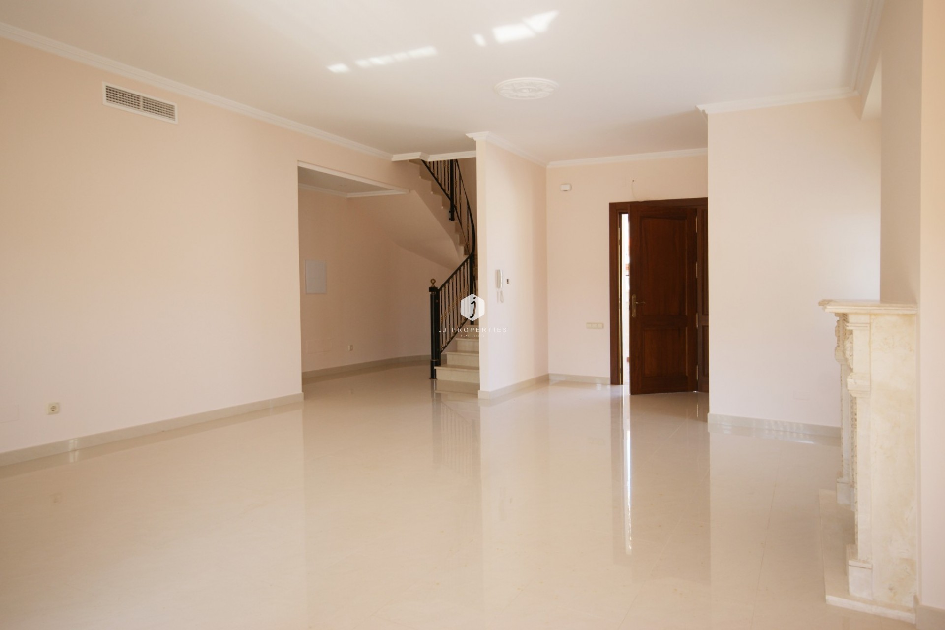 D'occasion - Villa -
Cabo Roig - Costa Blanca