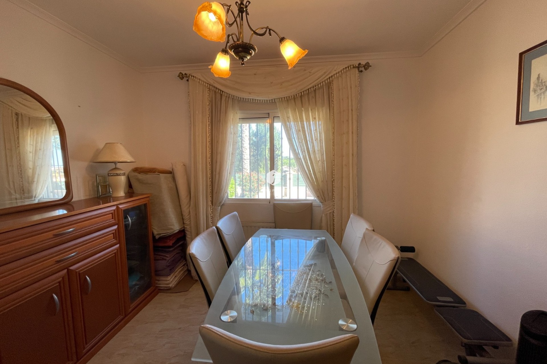 D'occasion - Villa -
Catral - Costa Blanca