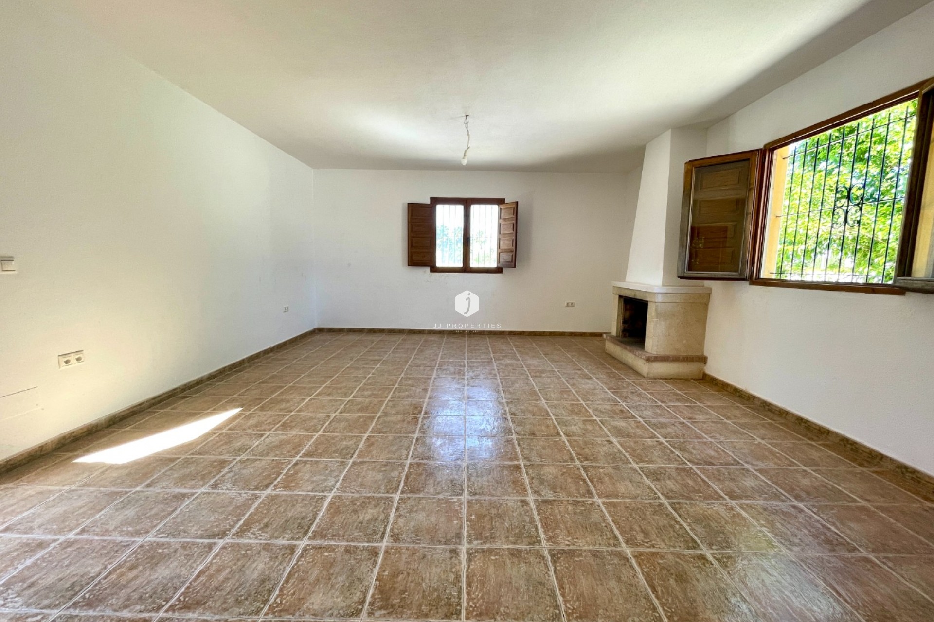 D'occasion - Villa -
Catral - Costa Blanca