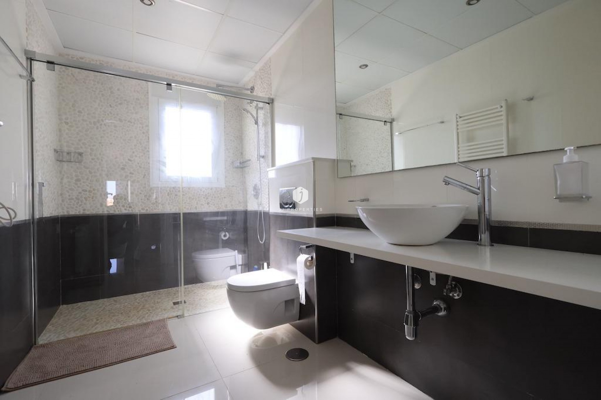 D'occasion - Villa -
Ciudad Quesada - Costa Blanca