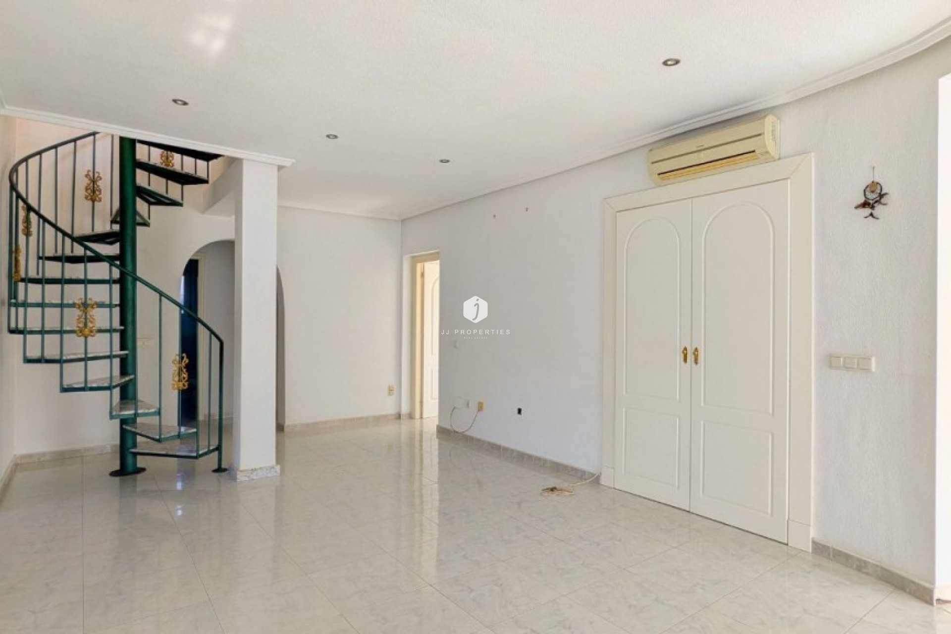 D'occasion - Villa -
Ciudad Quesada - Costa Blanca