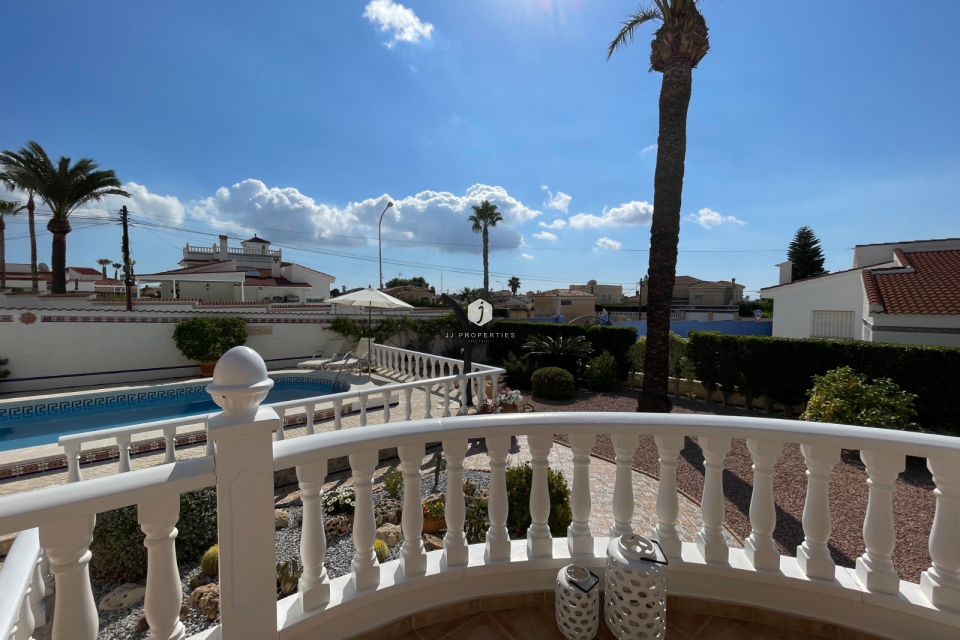 D'occasion - Villa -
Ciudad Quesada - Costa Blanca
