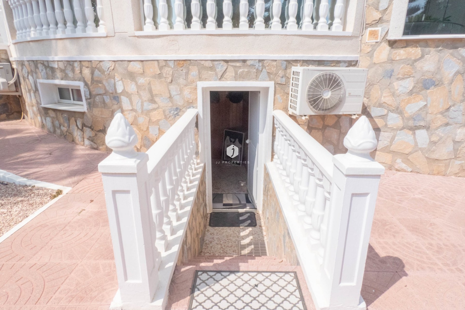 D'occasion - Villa -
Ciudad Quesada - Costa Blanca