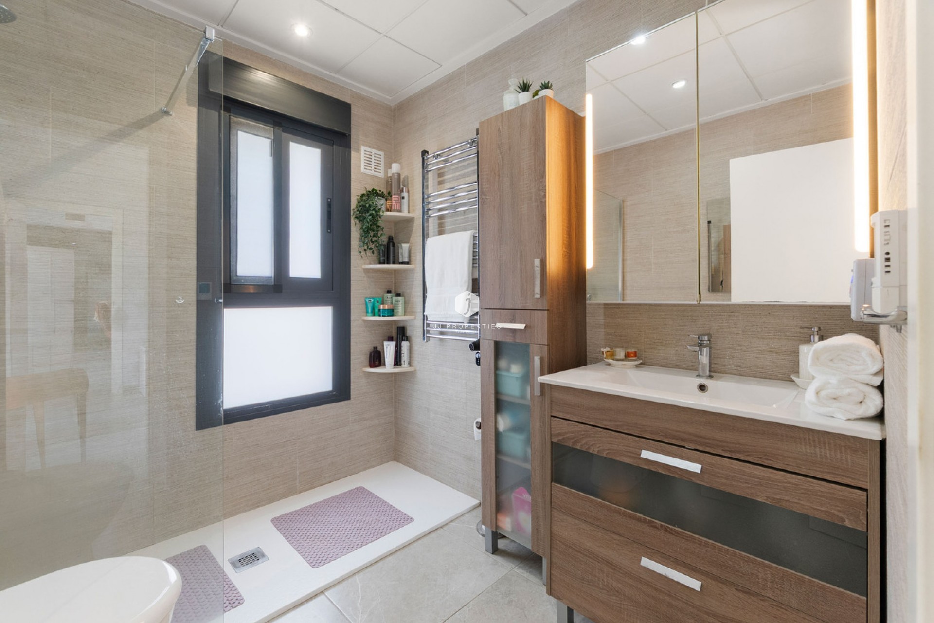 D'occasion - Villa -
Daya Nueva - Costa Blanca