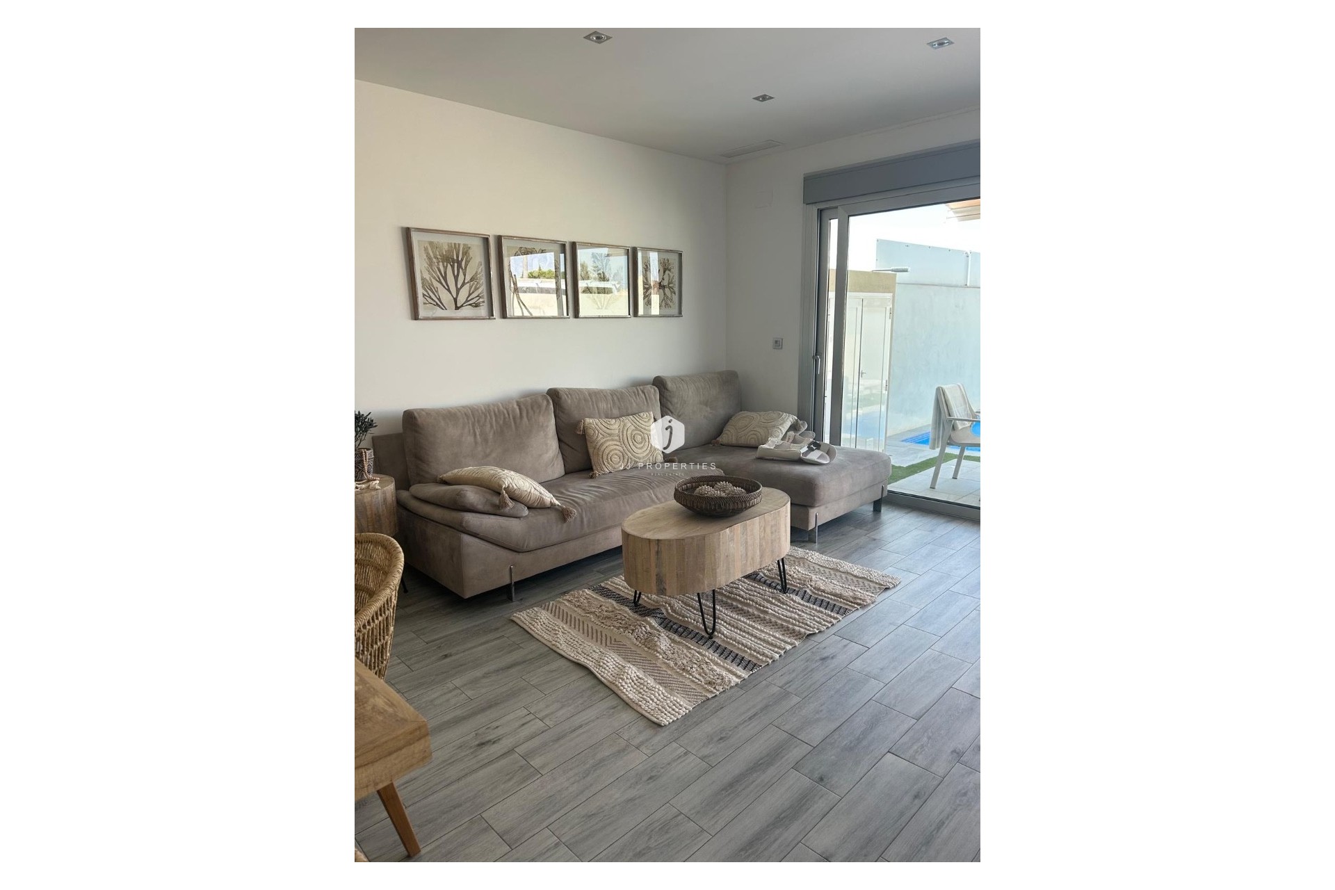 D'occasion - Villa -
Daya Vieja - Costa Blanca