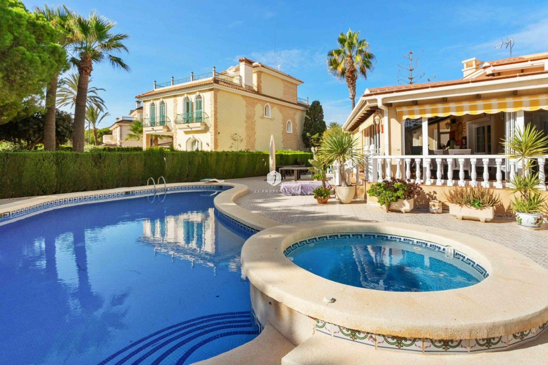 D'occasion - Villa de luxe -
Orihuela Costa - Cabo Roig