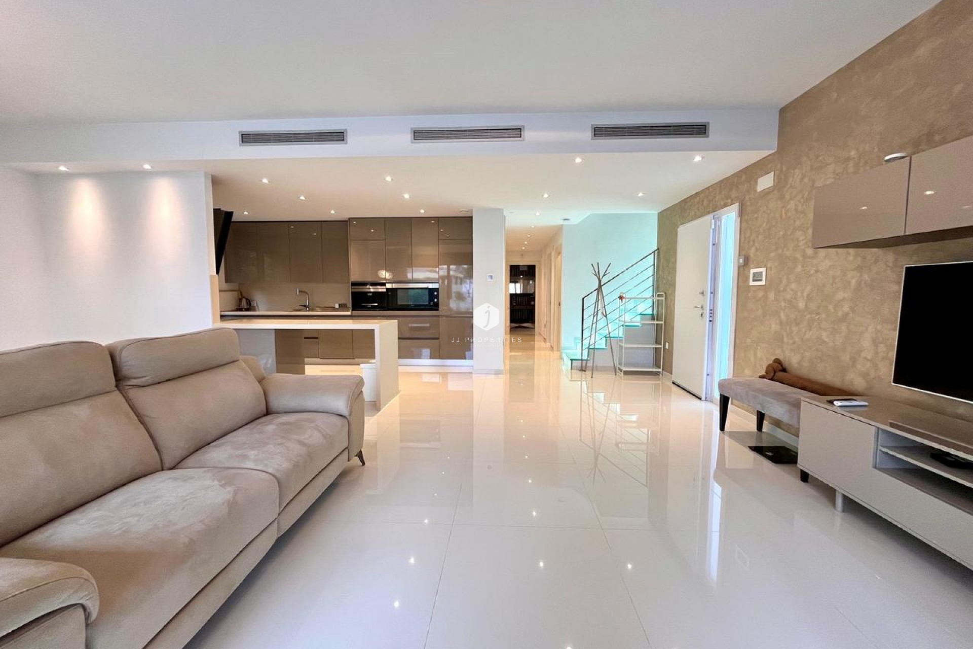 D'occasion - Villa -
Dehesa de Campoamor - Costa Blanca