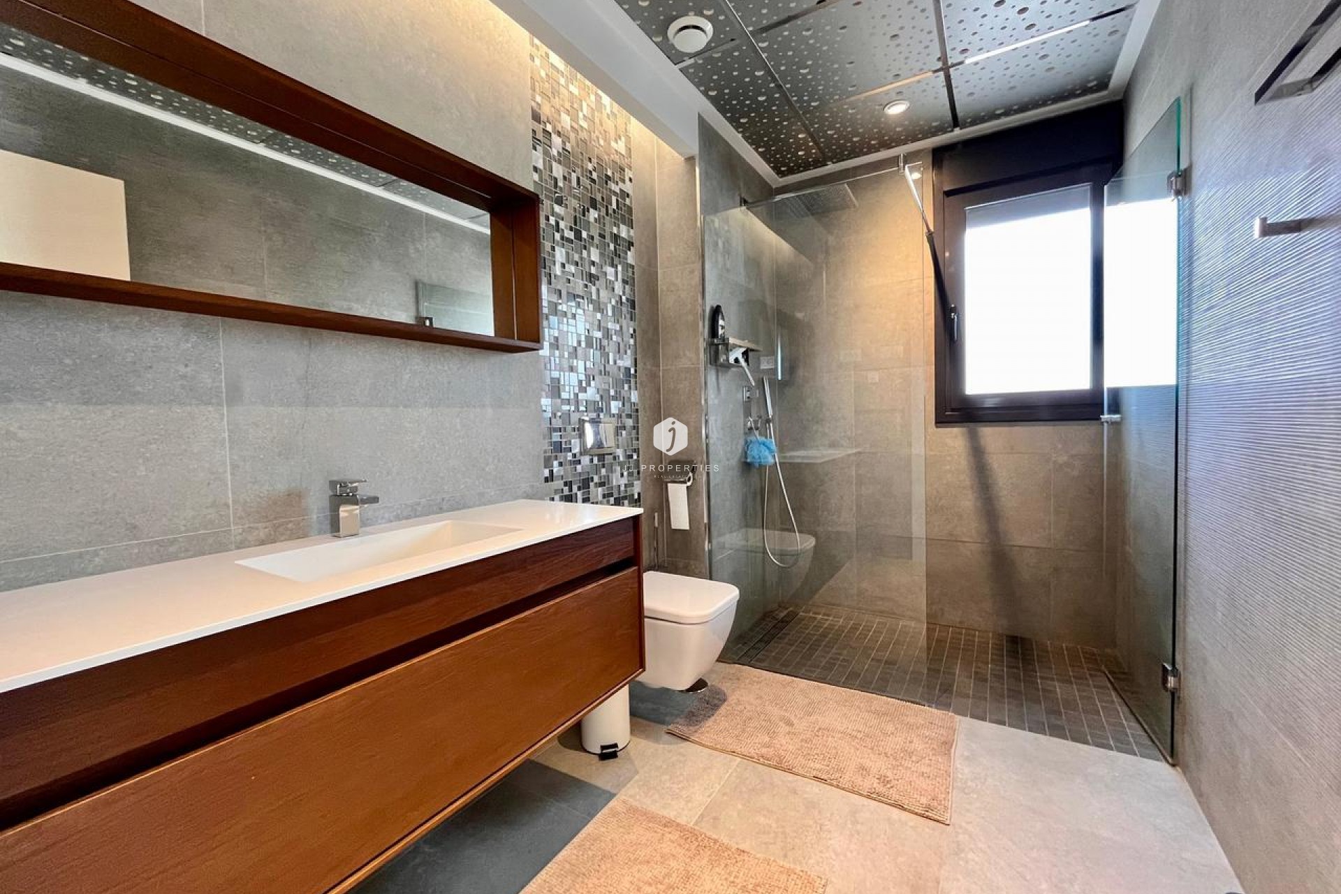 D'occasion - Villa -
Dehesa de Campoamor - Costa Blanca