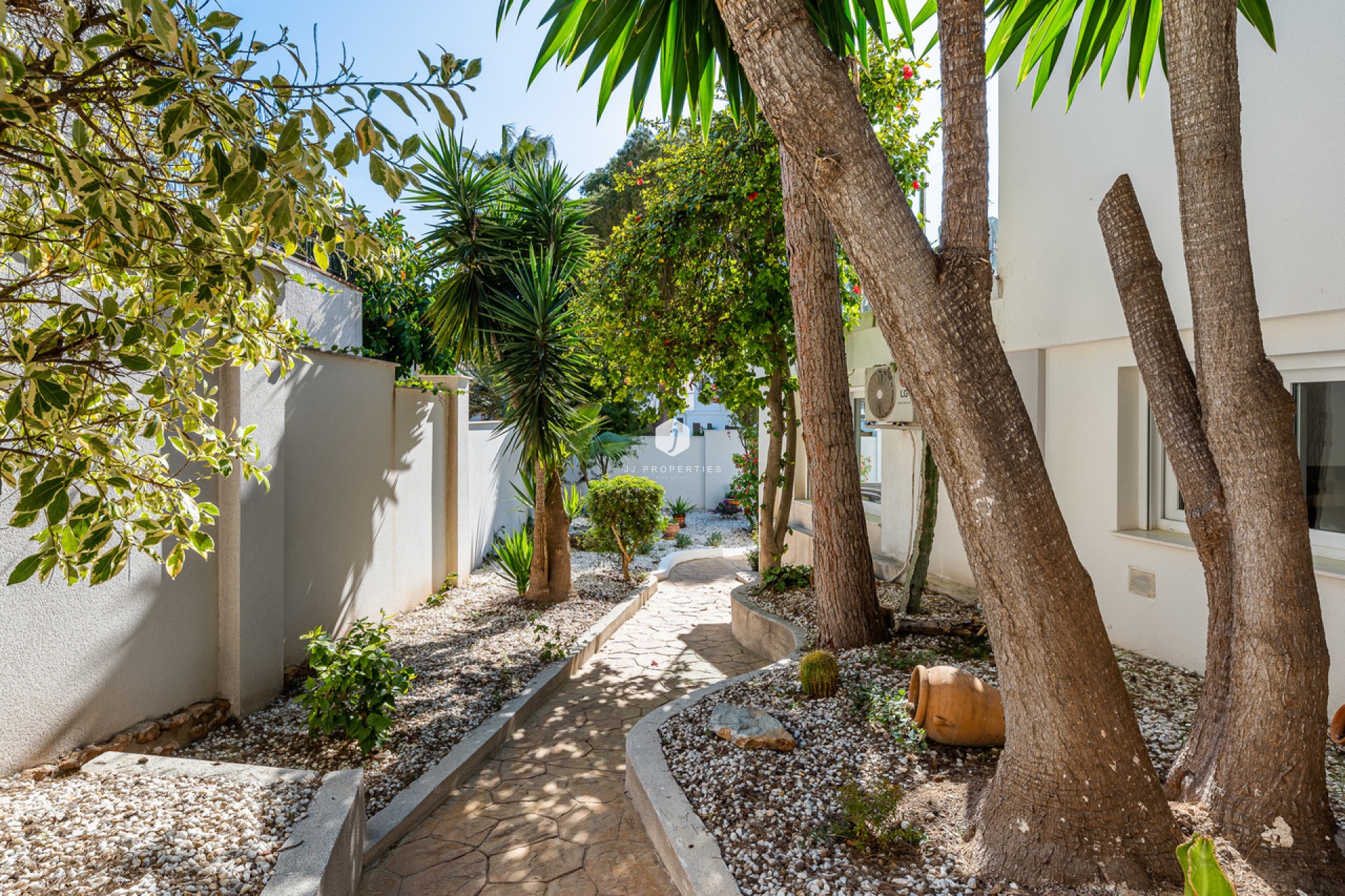 D'occasion - Villa -
Dehesa de Campoamor - Costa Blanca