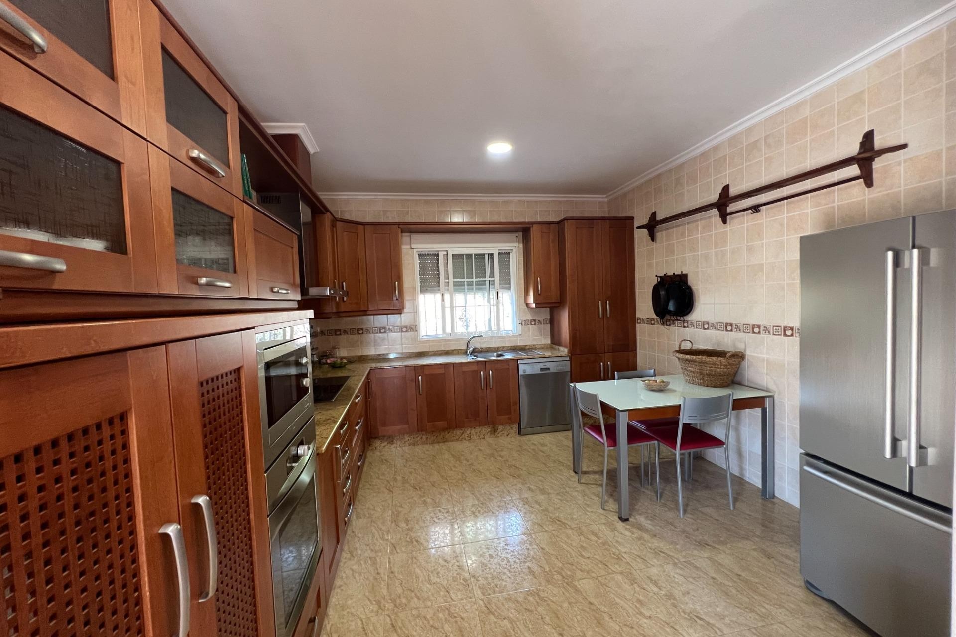 D'occasion - Villa -
Dolores - Cmno. Escorredor