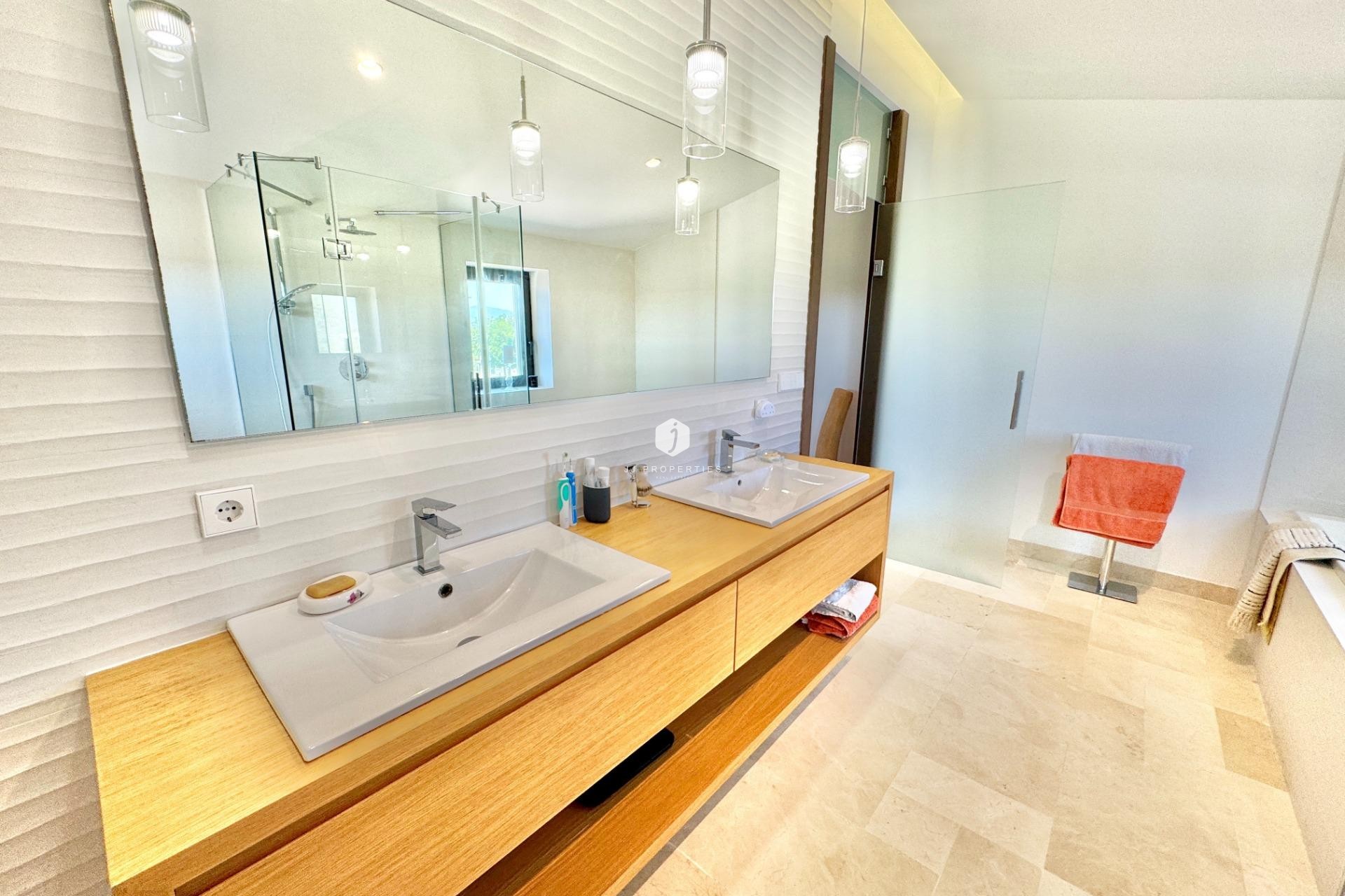 D'occasion - Villa -
Dolores - Comunidad Valenciana