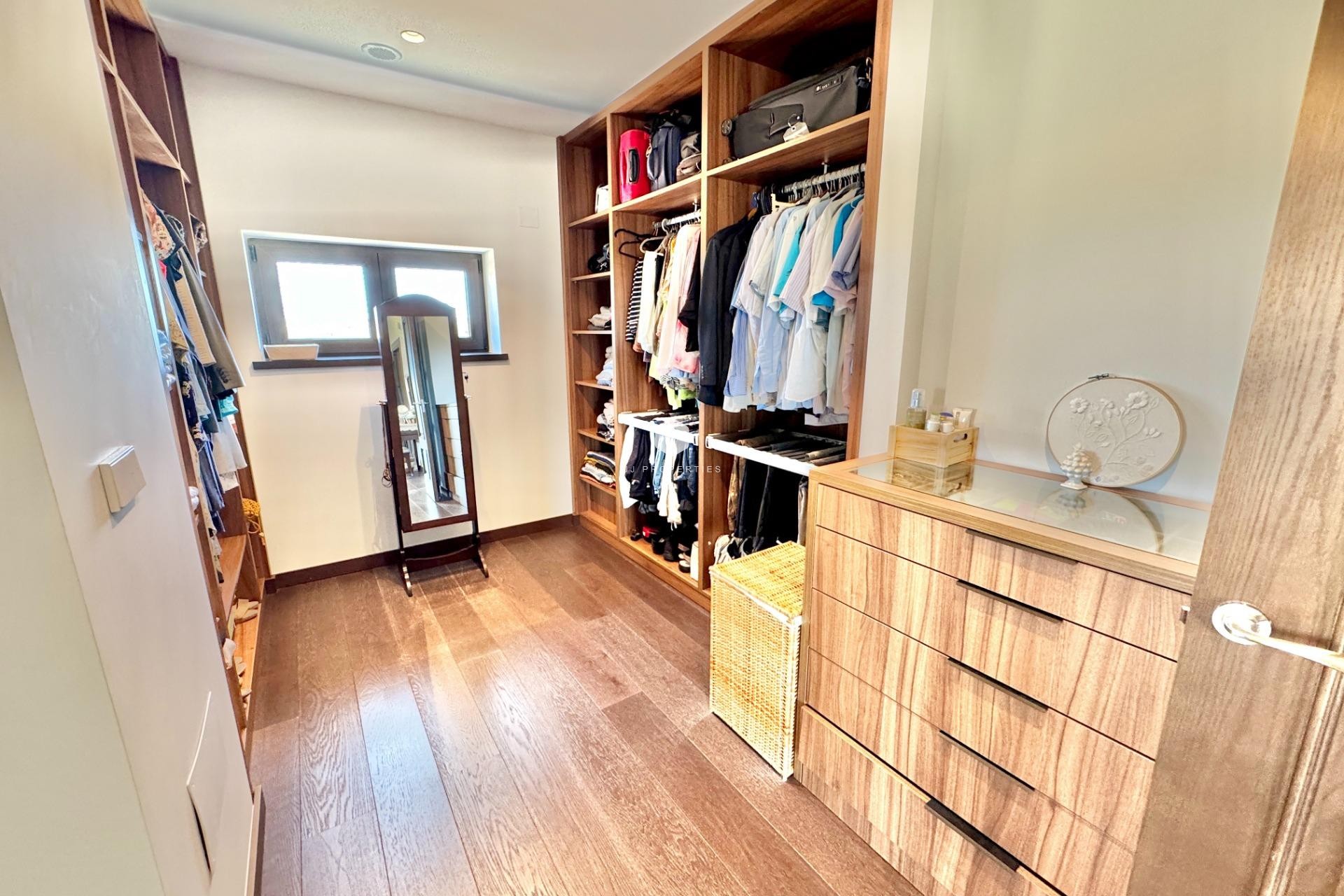 D'occasion - Villa -
Dolores - Comunidad Valenciana