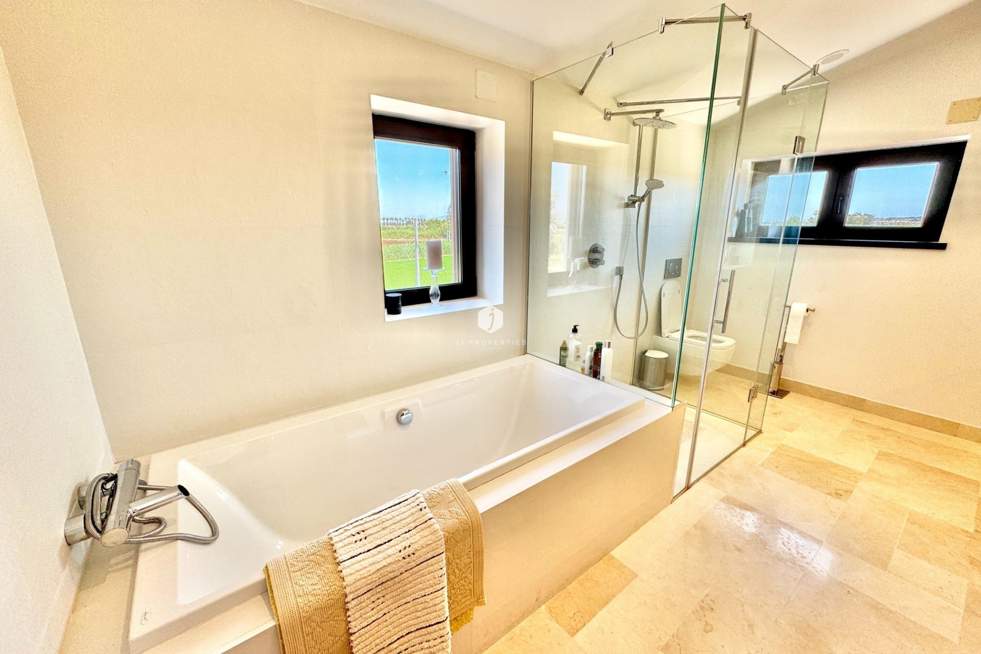 D'occasion - Villa -
Dolores - Comunidad Valenciana