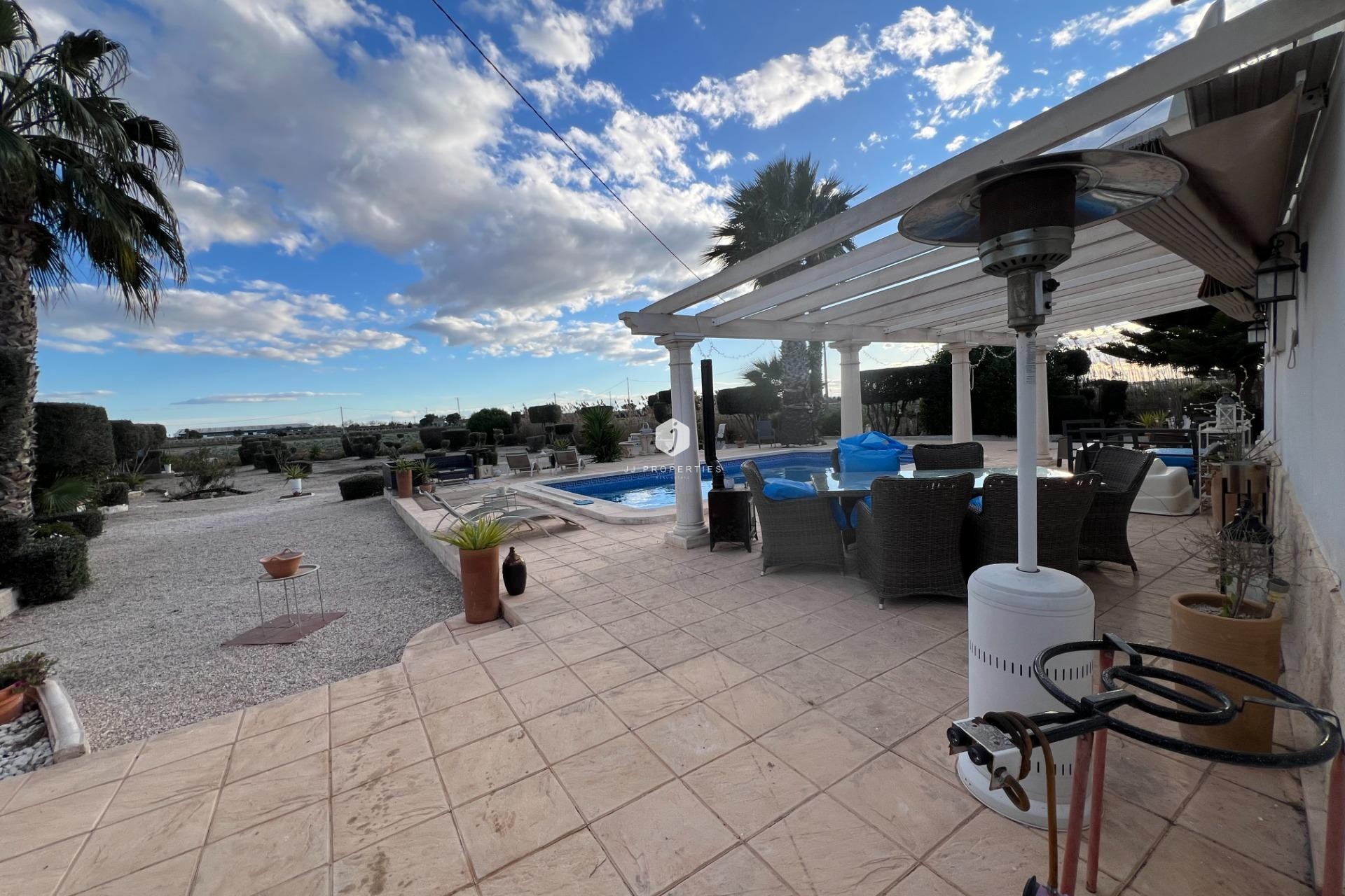 D'occasion - Villa -
Dolores - Comunidad Valenciana