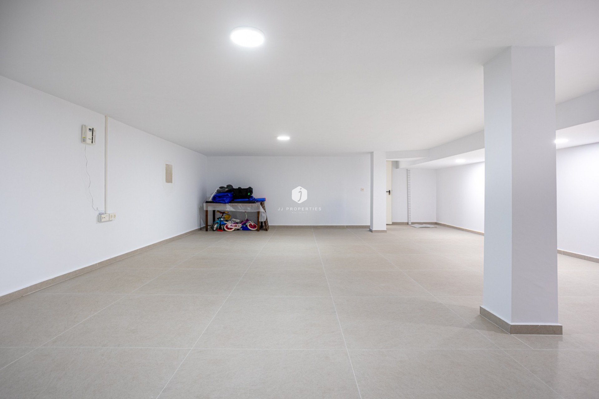 D'occasion - Villa -
Dolores - Costa Blanca