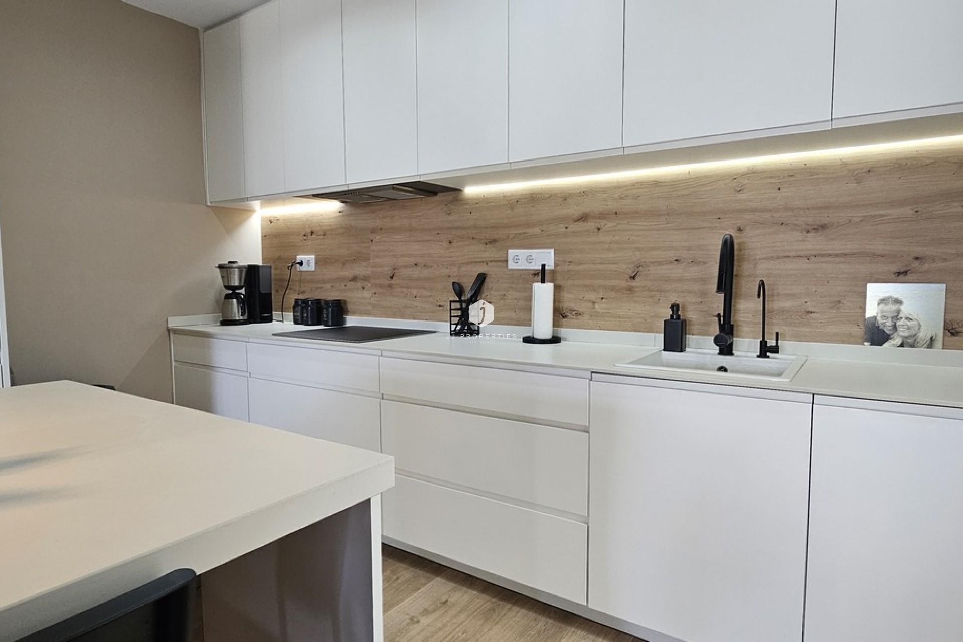 D'occasion - Villa -
Dolores - Sector 4