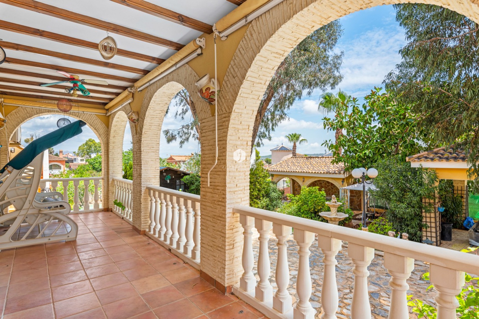 D'occasion - Villa -
Jacarilla - Inland