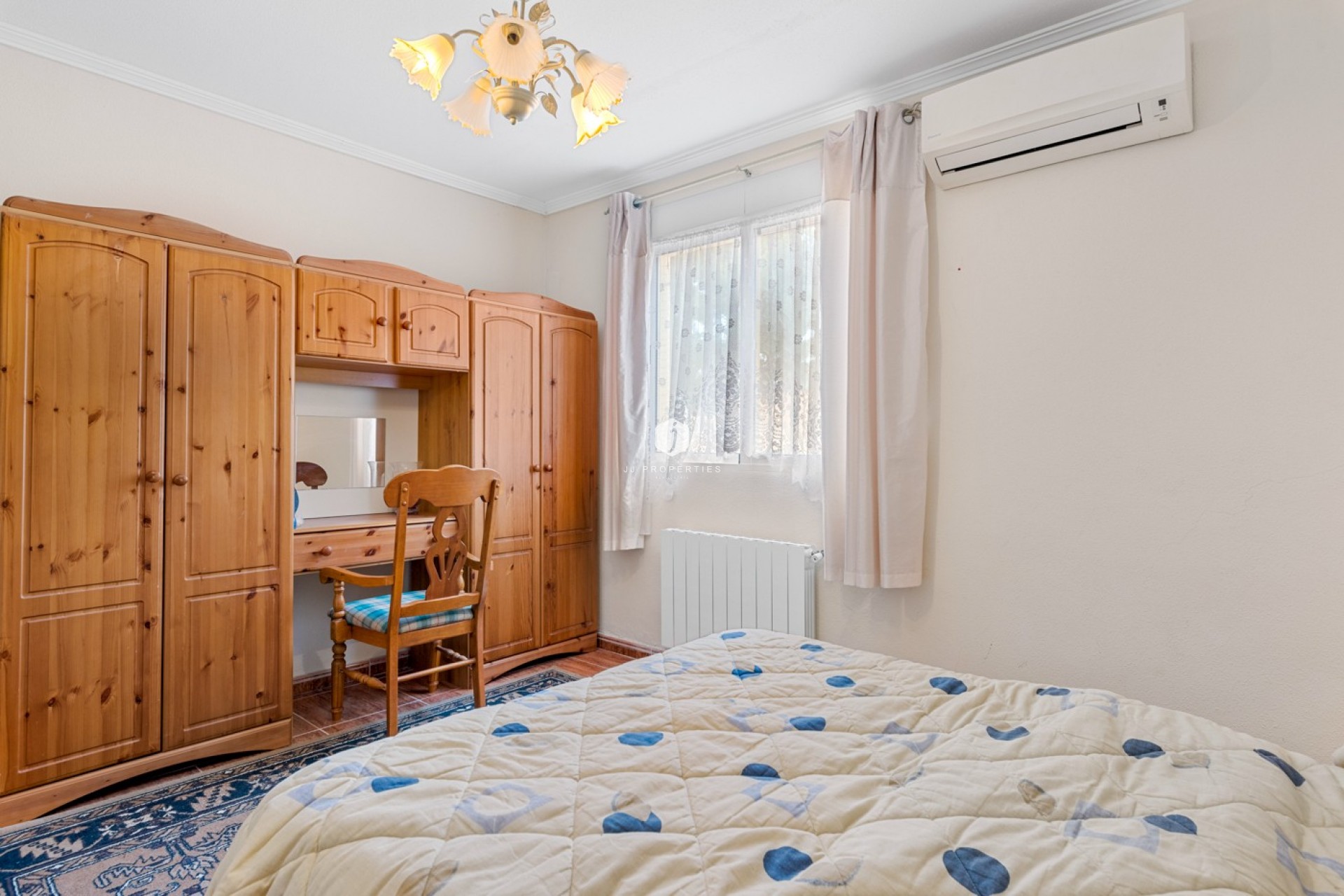 D'occasion - Villa -
Jacarilla - Inland