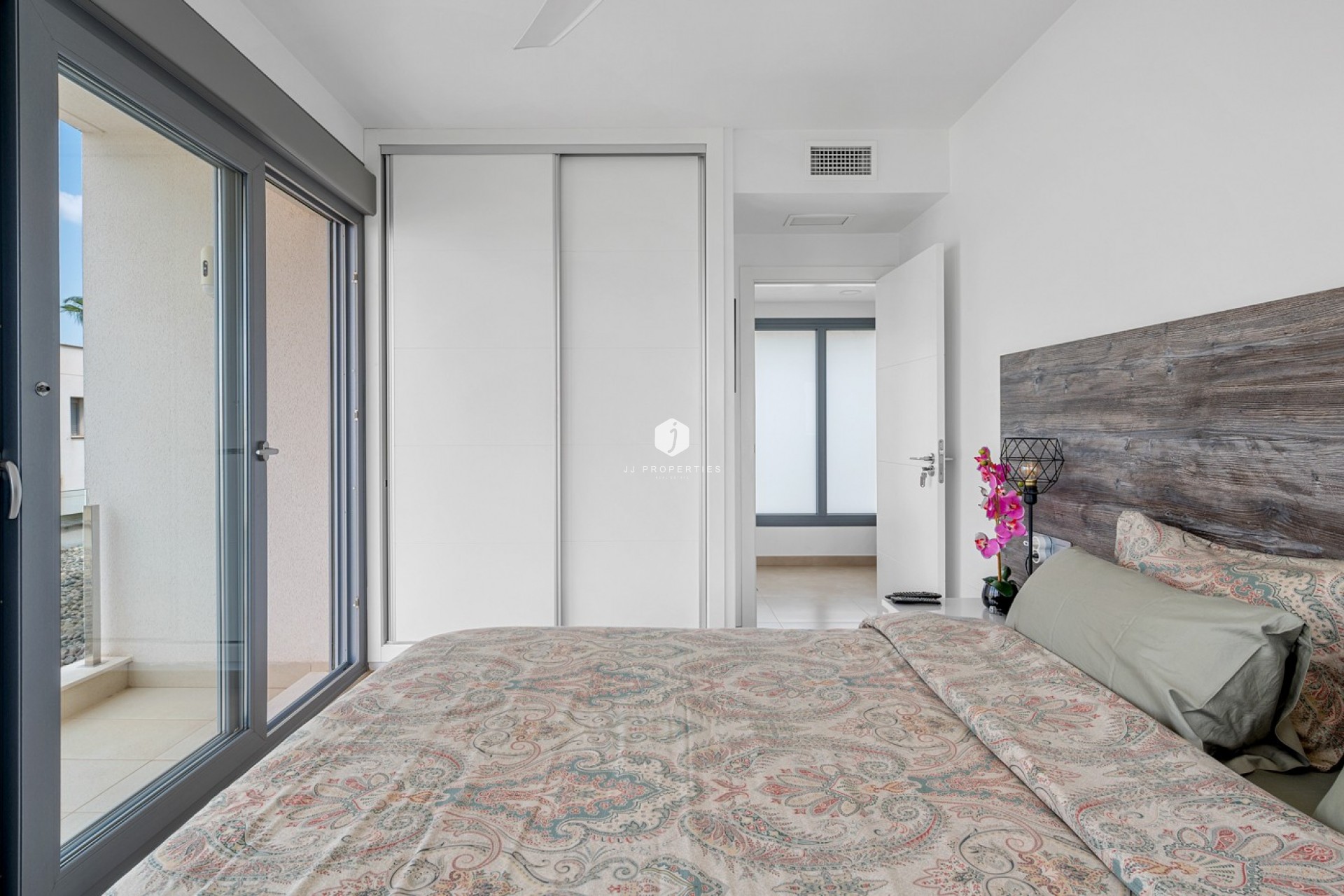 D'occasion - Villa -
Jacarilla - Inland