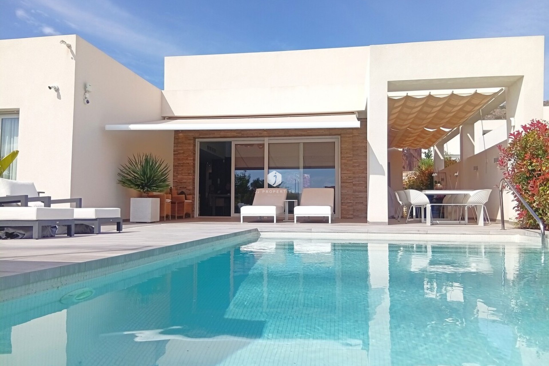 D'occasion - Villa -
La Finca Golf Resort - Inland