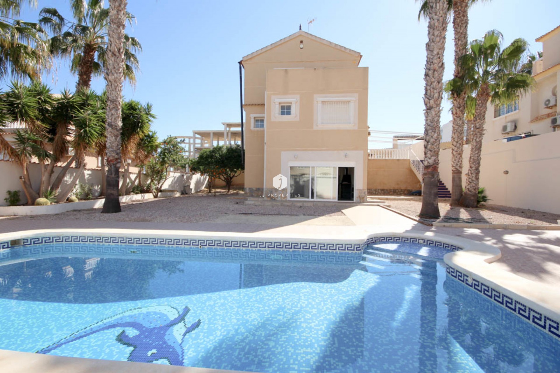 D'occasion - Villa -
La Zenia - Costa Blanca