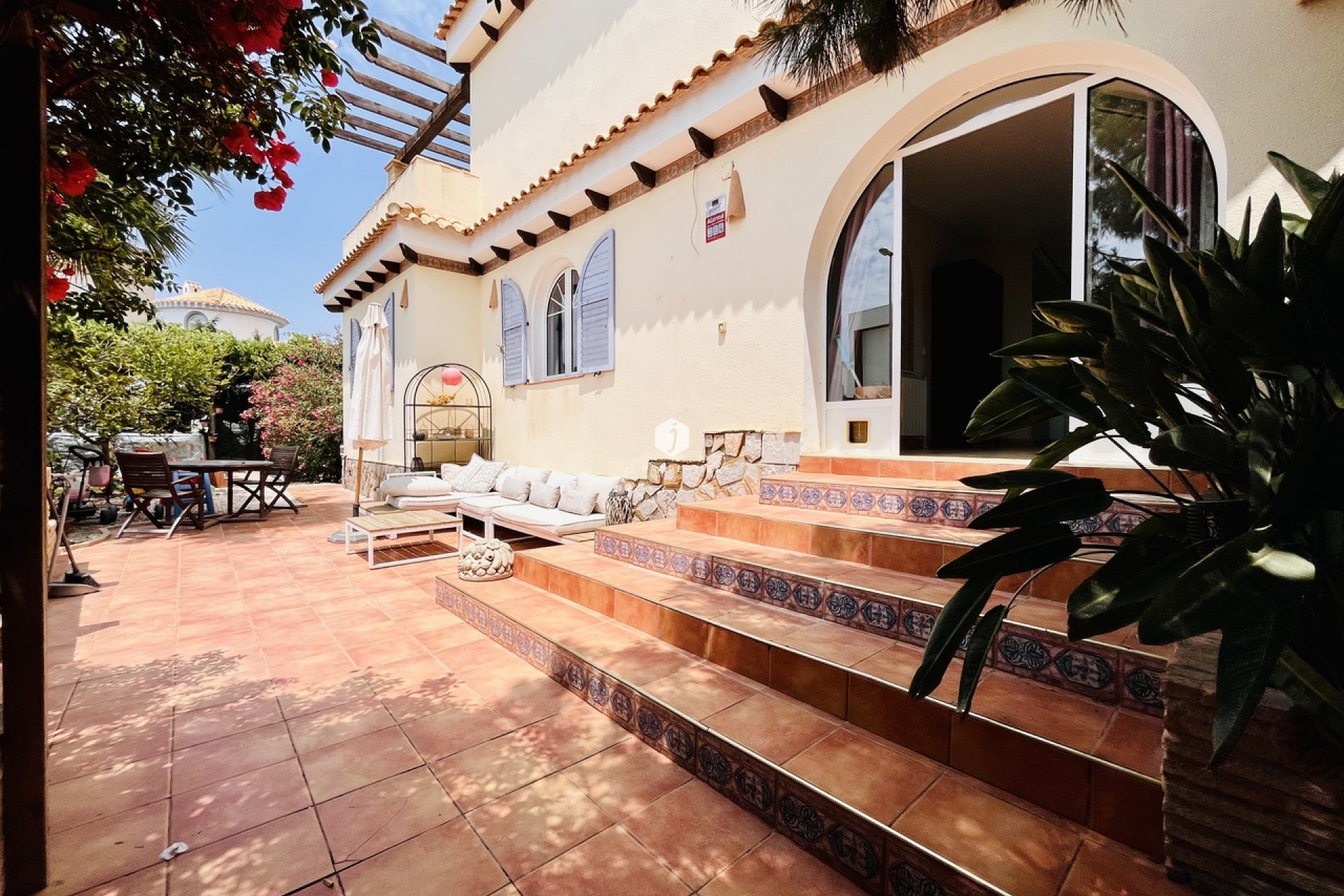 D'occasion - Villa -
La Zenia - Costa Blanca