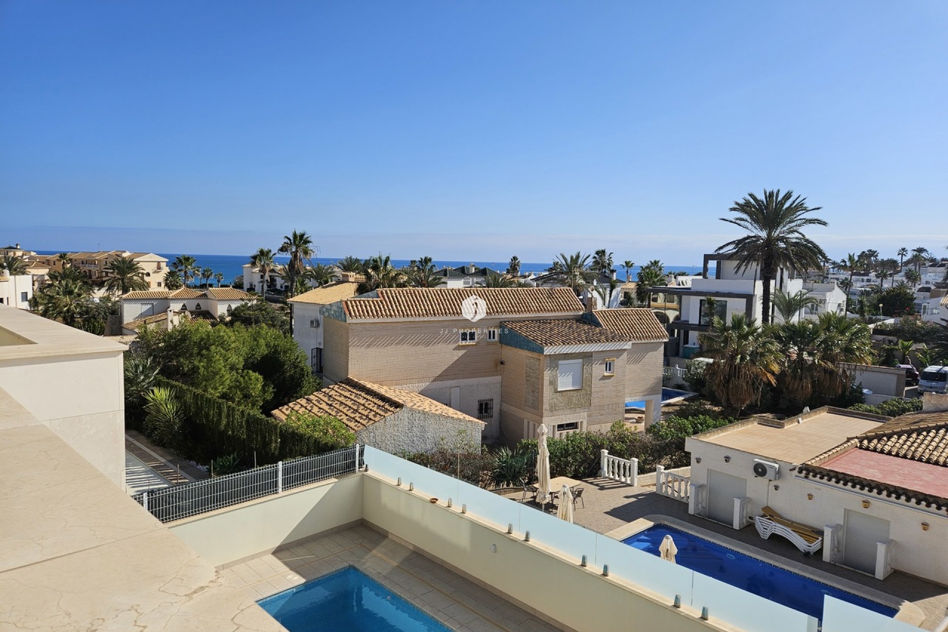 D'occasion - Villa -
La Zenia - Costa Blanca