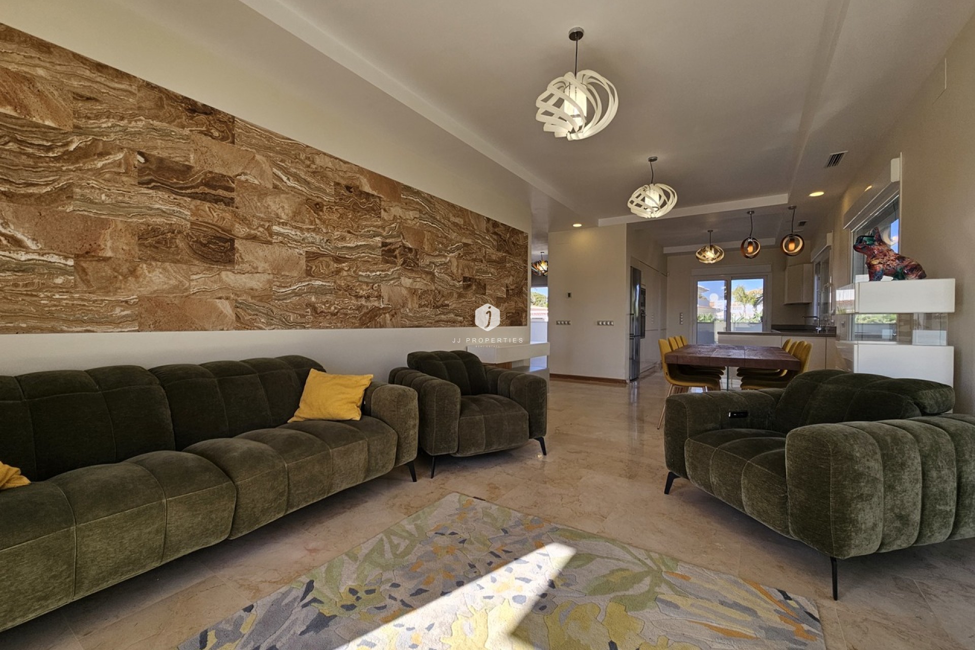 D'occasion - Villa -
La Zenia - Costa Blanca