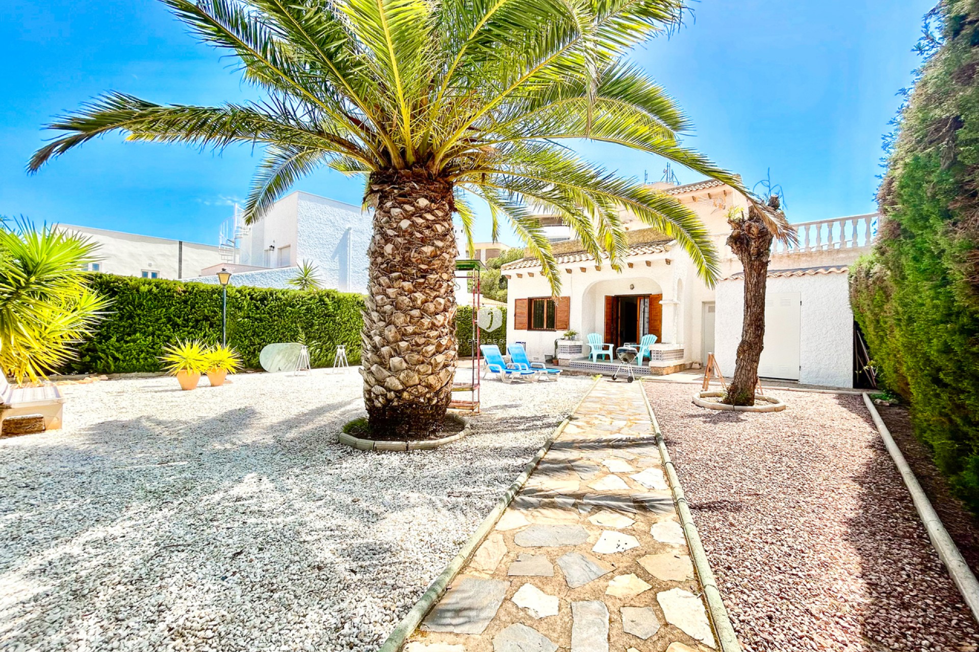 D'occasion - Villa -
La Zenia - Costa Blanca