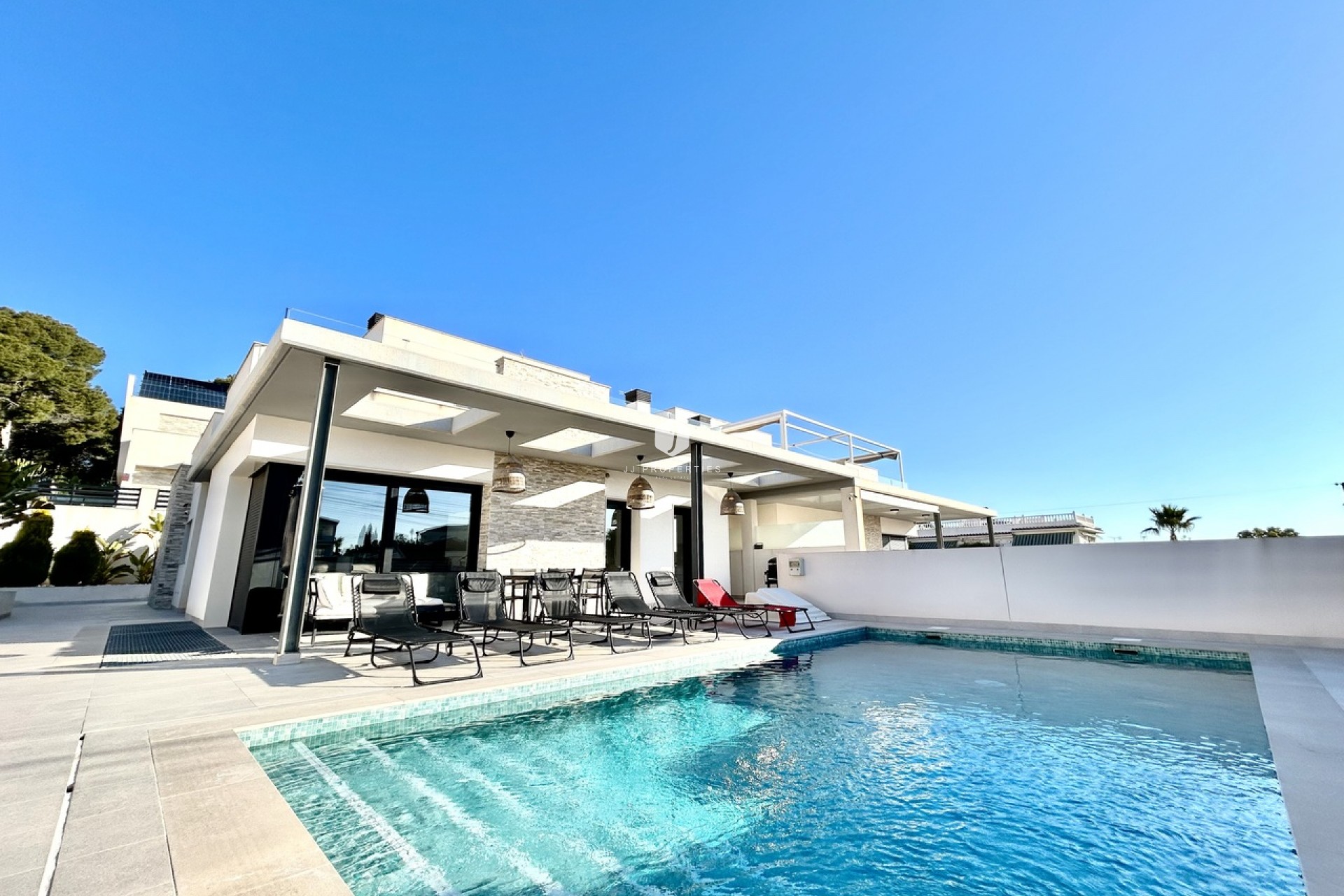 D'occasion - Villa -
Los Balcones - Costa Blanca