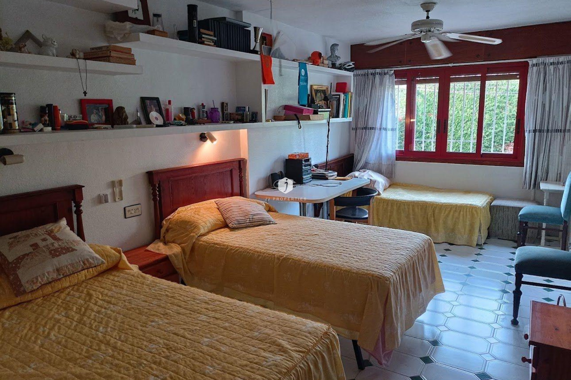 D'occasion - Villa -
Orihuela Costa - Campoamor