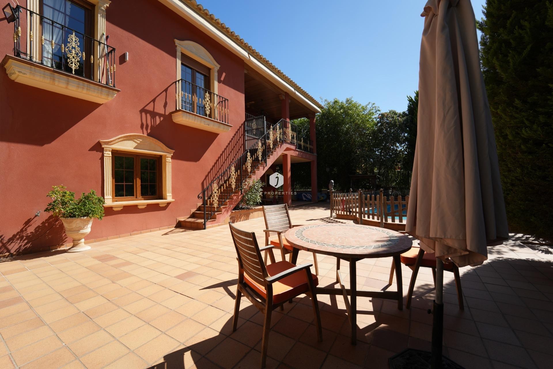 D'occasion - Villa -
Orihuela Costa - Campoamor