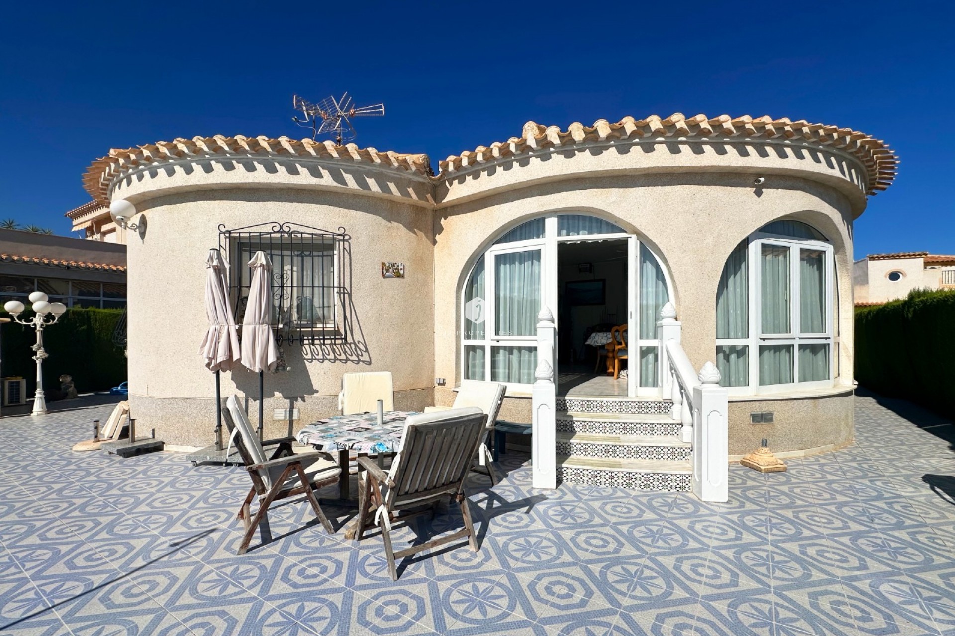 D'occasion - Villa -
Orihuela Costa - Costa Blanca