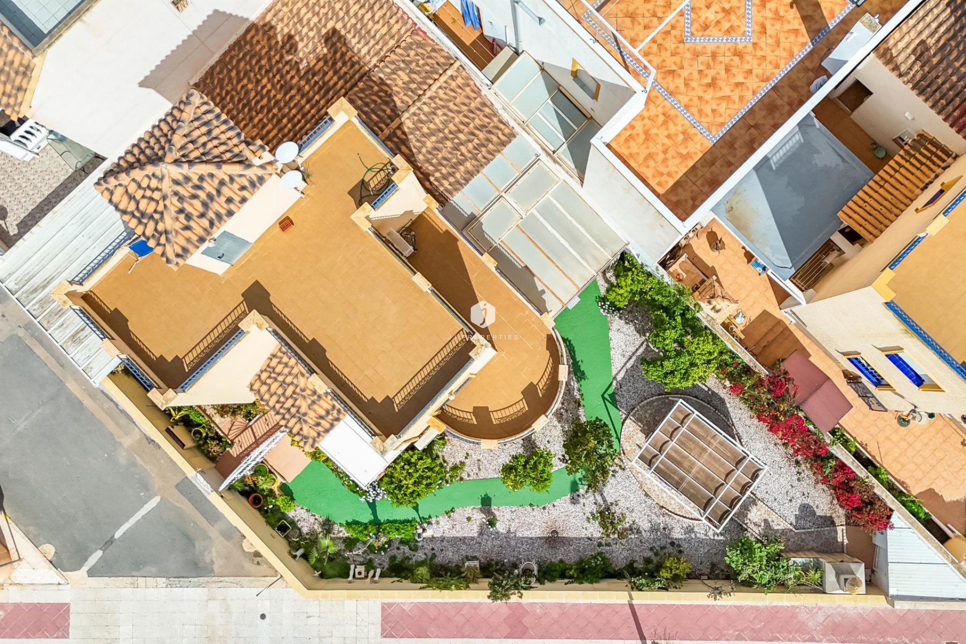 D'occasion - Villa -
Orihuela Costa - Costa Blanca