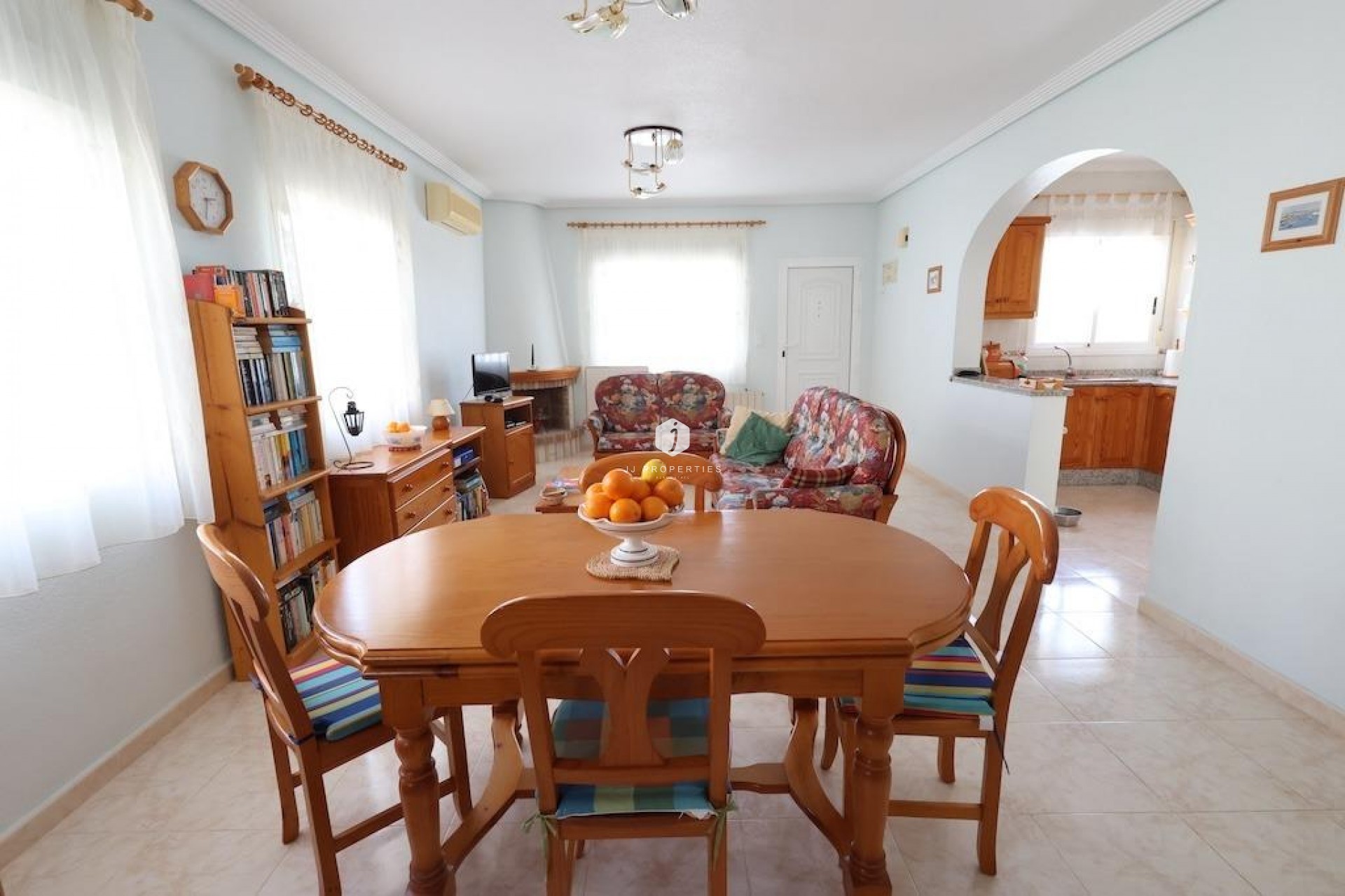 D'occasion - Villa -
Orihuela Costa - Costa Blanca