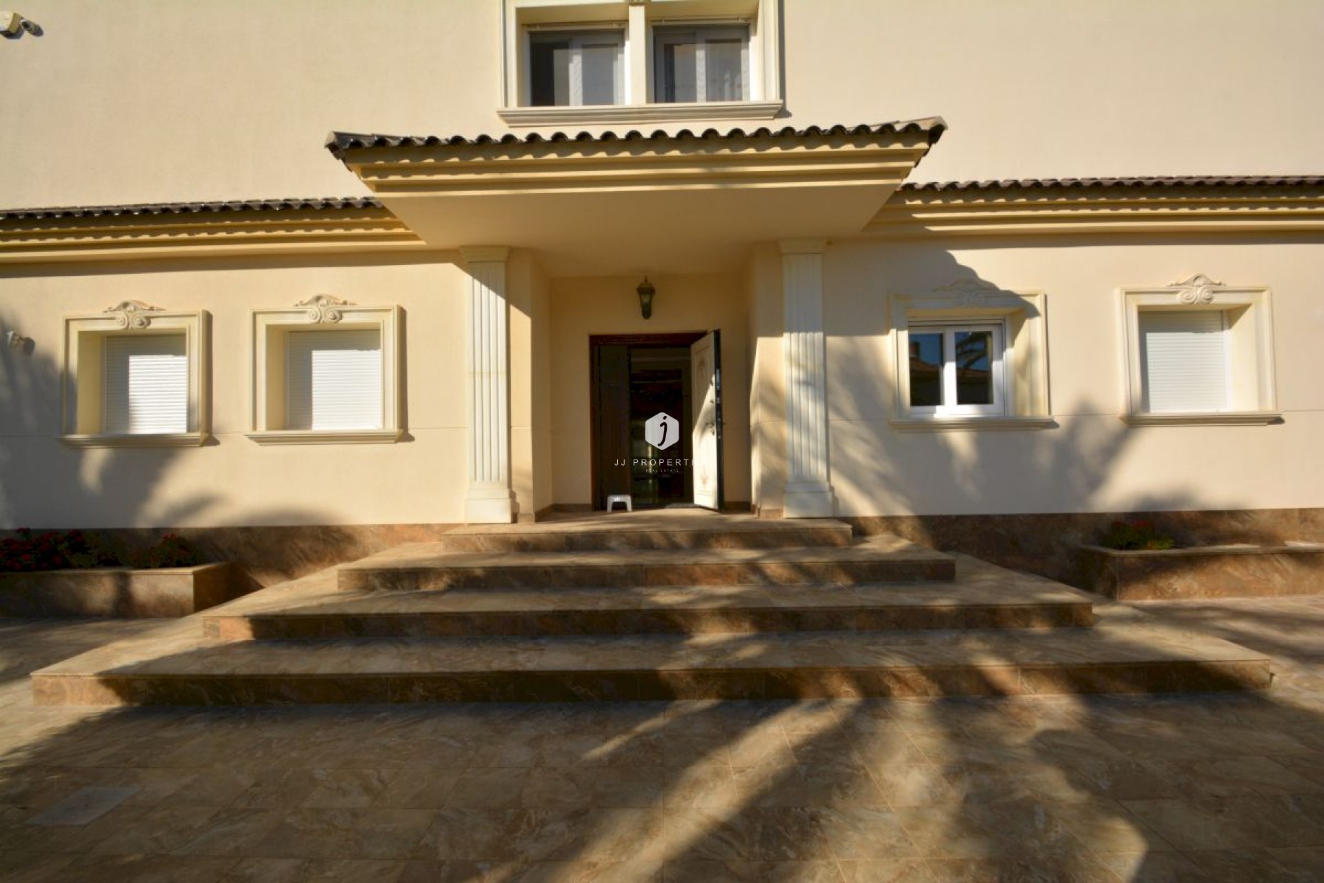 D'occasion - Villa -
Orihuela Costa - Costa Blanca