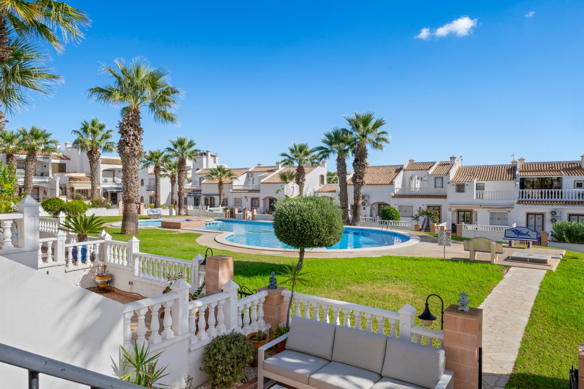 D'occasion - Villa -
Orihuela Costa - Costa Blanca