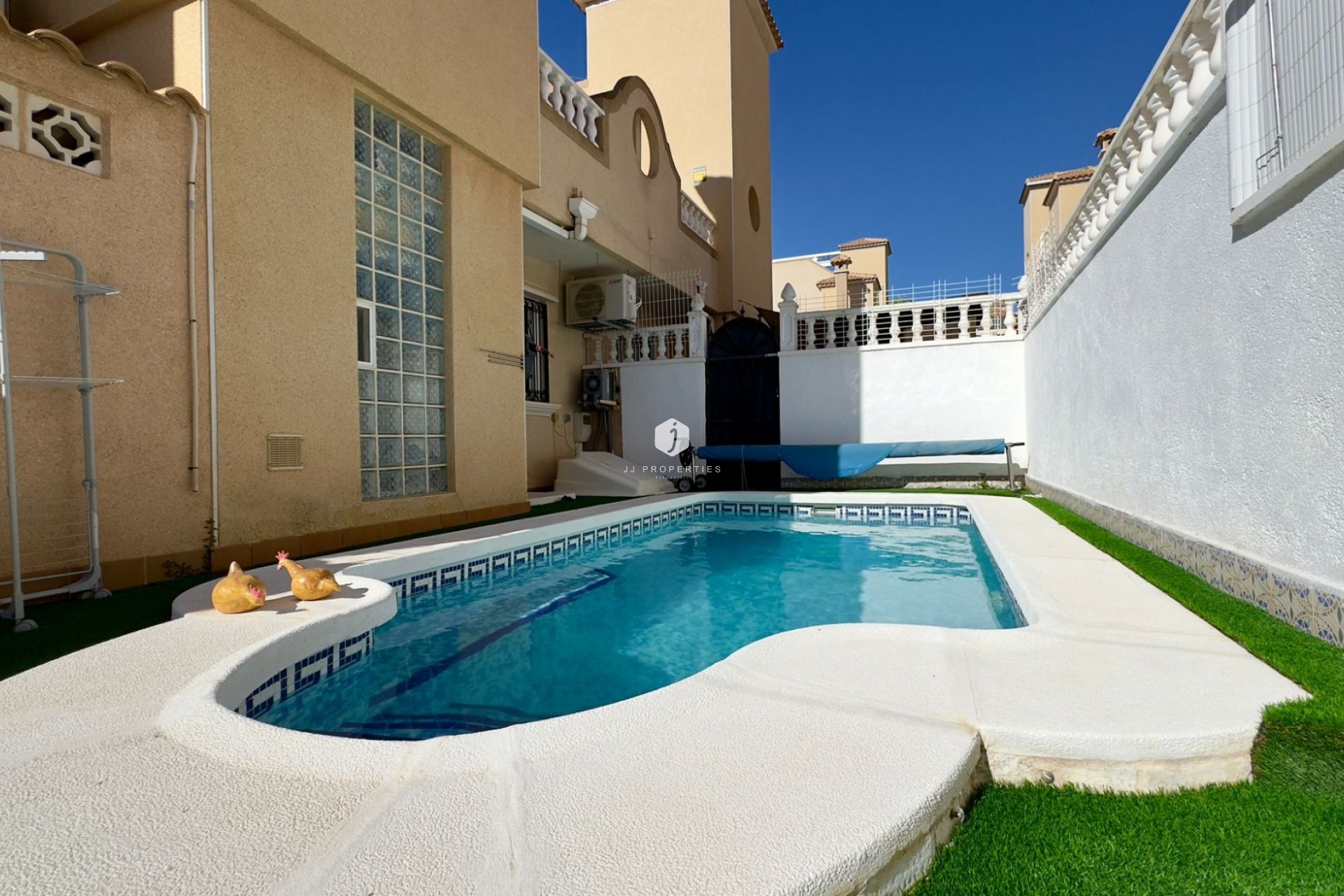 D'occasion - Villa -
Orihuela Costa - Costa Blanca
