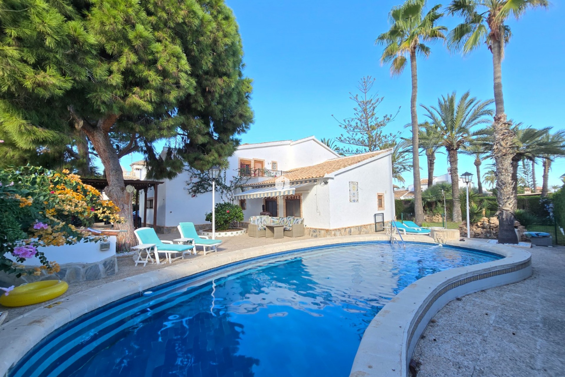 D'occasion - Villa -
Orihuela Costa - Costa Blanca