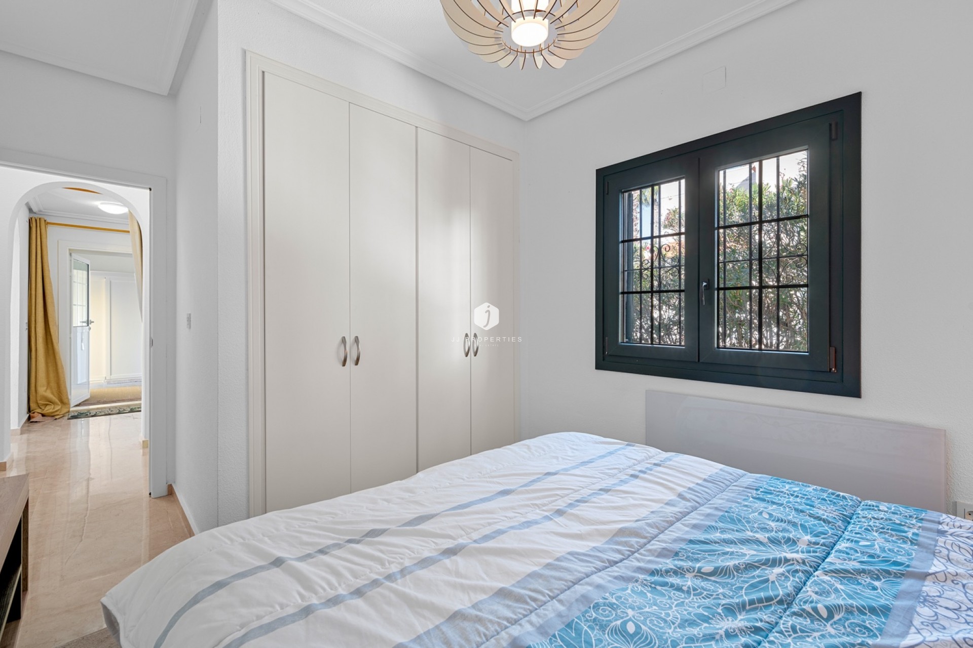 D'occasion - Villa -
Orihuela Costa - Costa Blanca