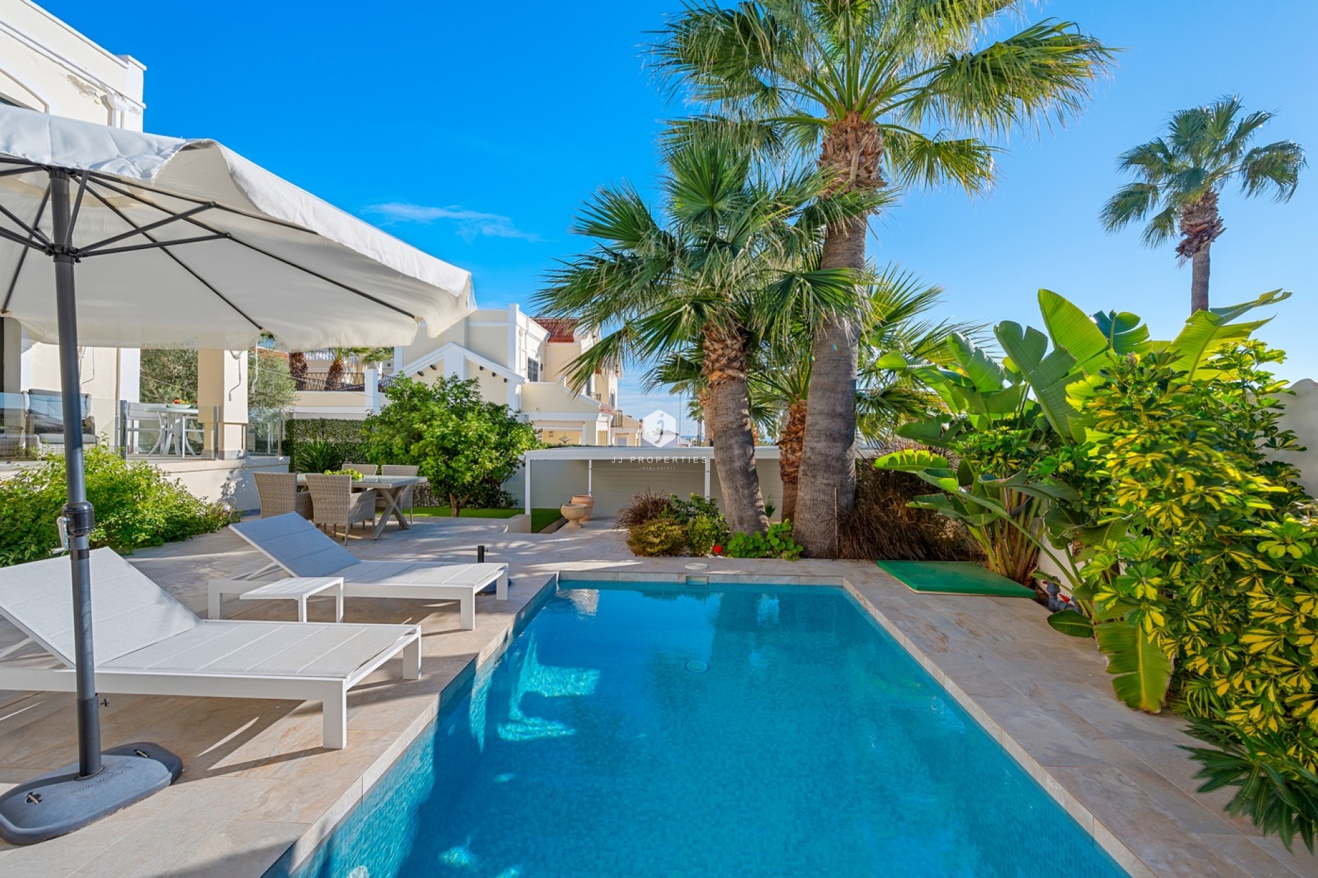 D'occasion - Villa -
Orihuela Costa - Costa Blanca